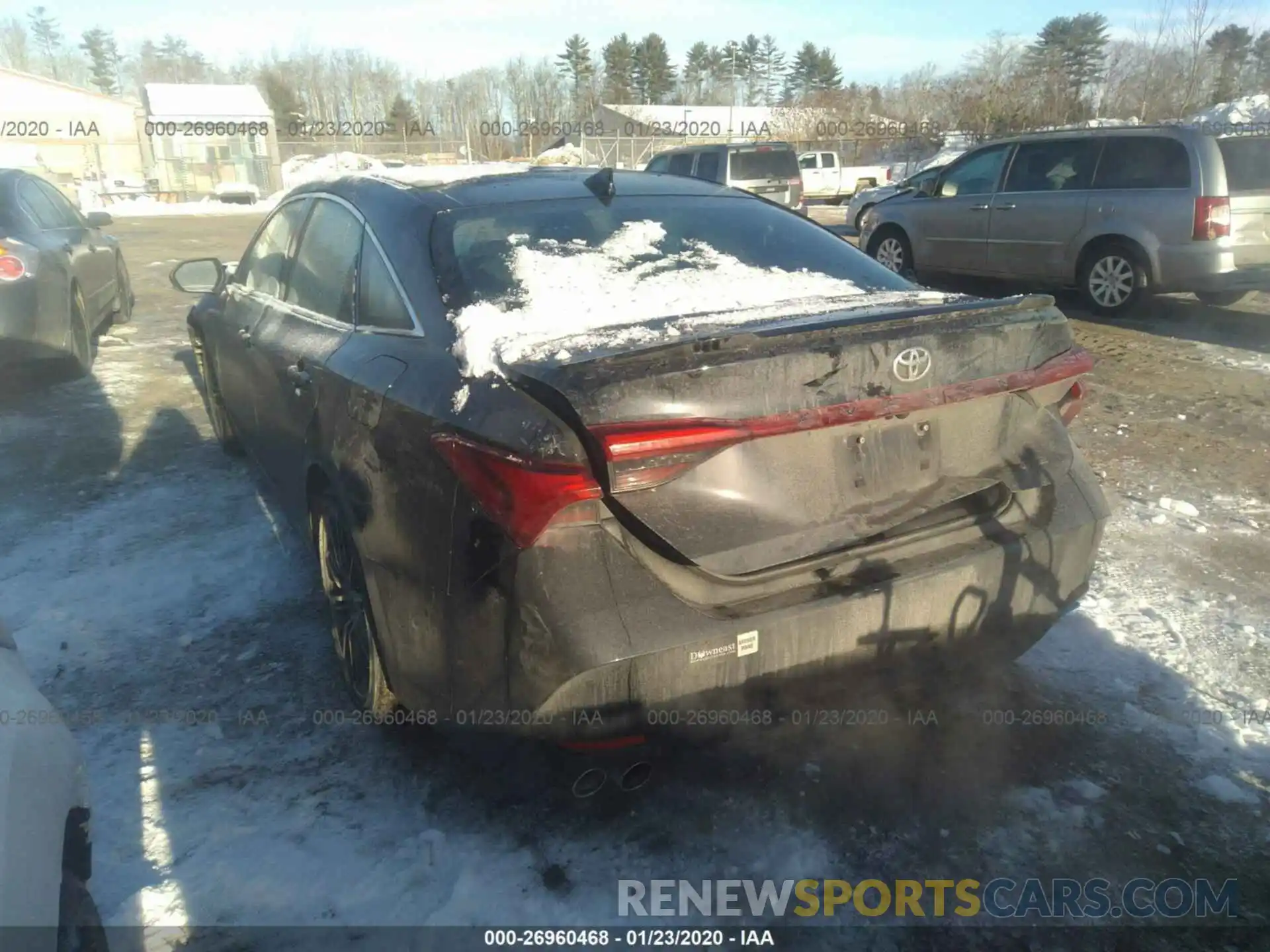 3 Photograph of a damaged car 4T1BZ1FB6KU032178 TOYOTA AVALON 2019