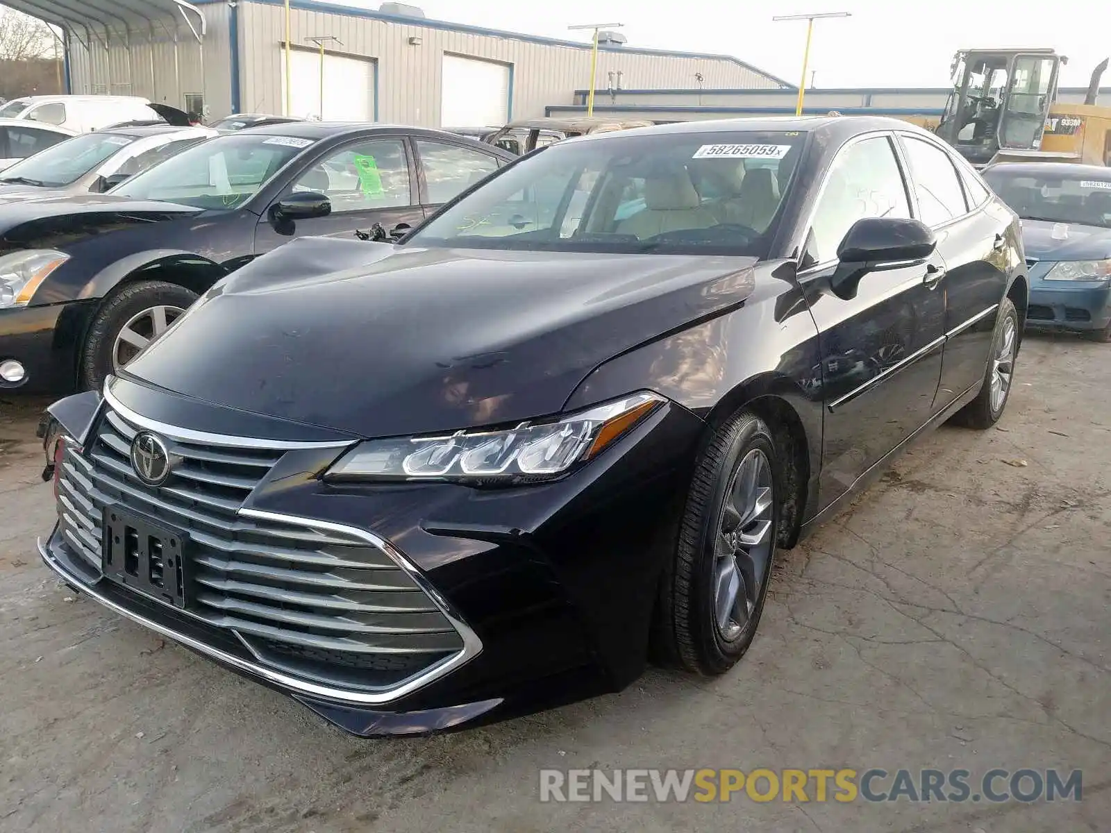 2 Фотография поврежденного автомобиля 4T1BZ1FB6KU035260 TOYOTA AVALON 2019