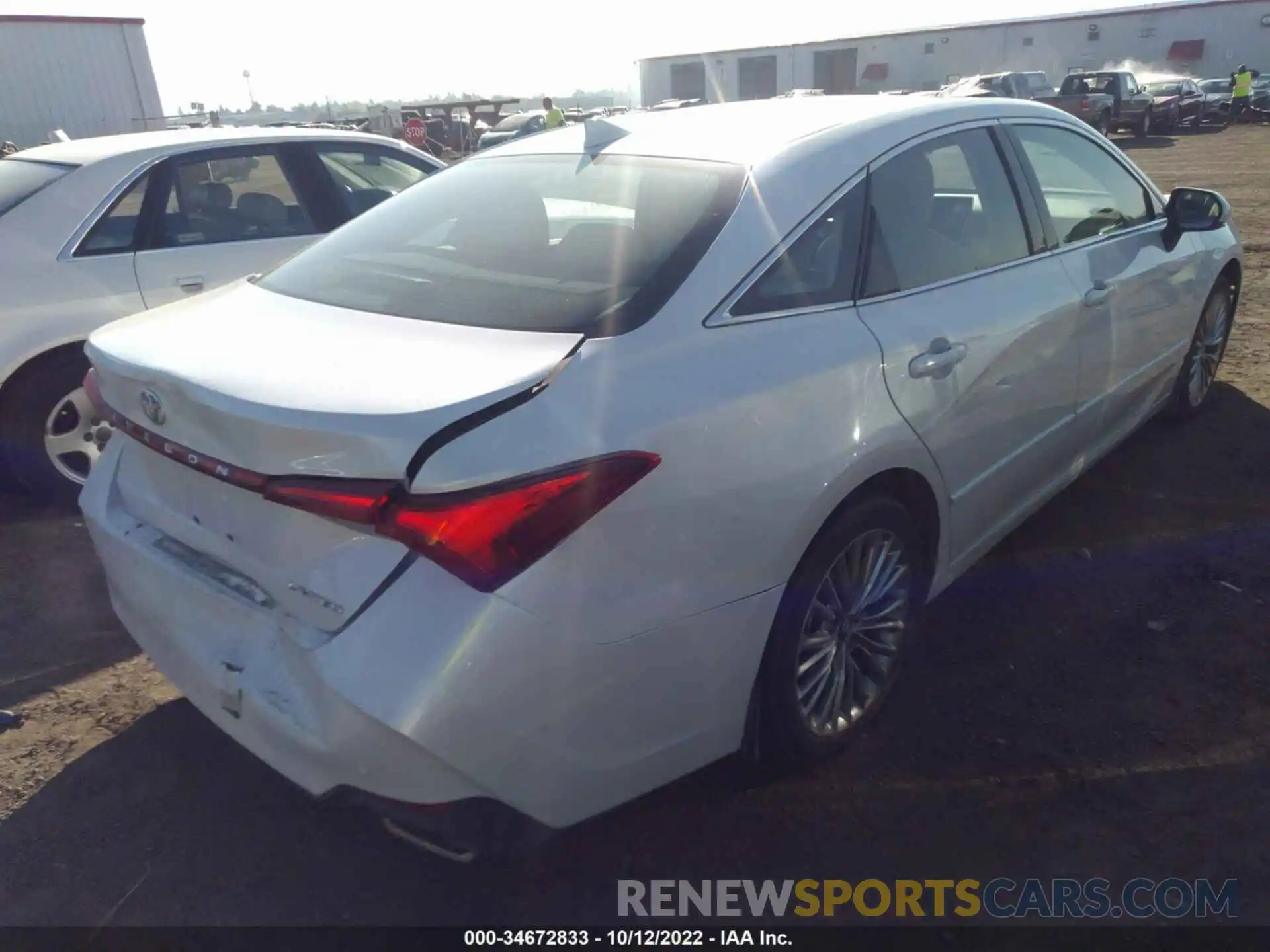 4 Photograph of a damaged car 4T1BZ1FB7KU001845 TOYOTA AVALON 2019