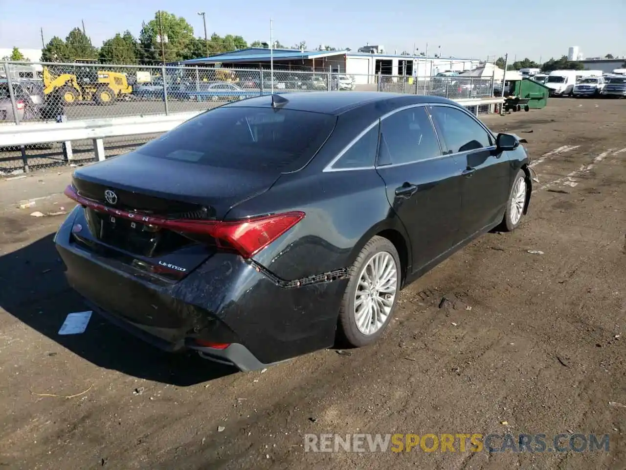 4 Фотография поврежденного автомобиля 4T1BZ1FB7KU003434 TOYOTA AVALON 2019