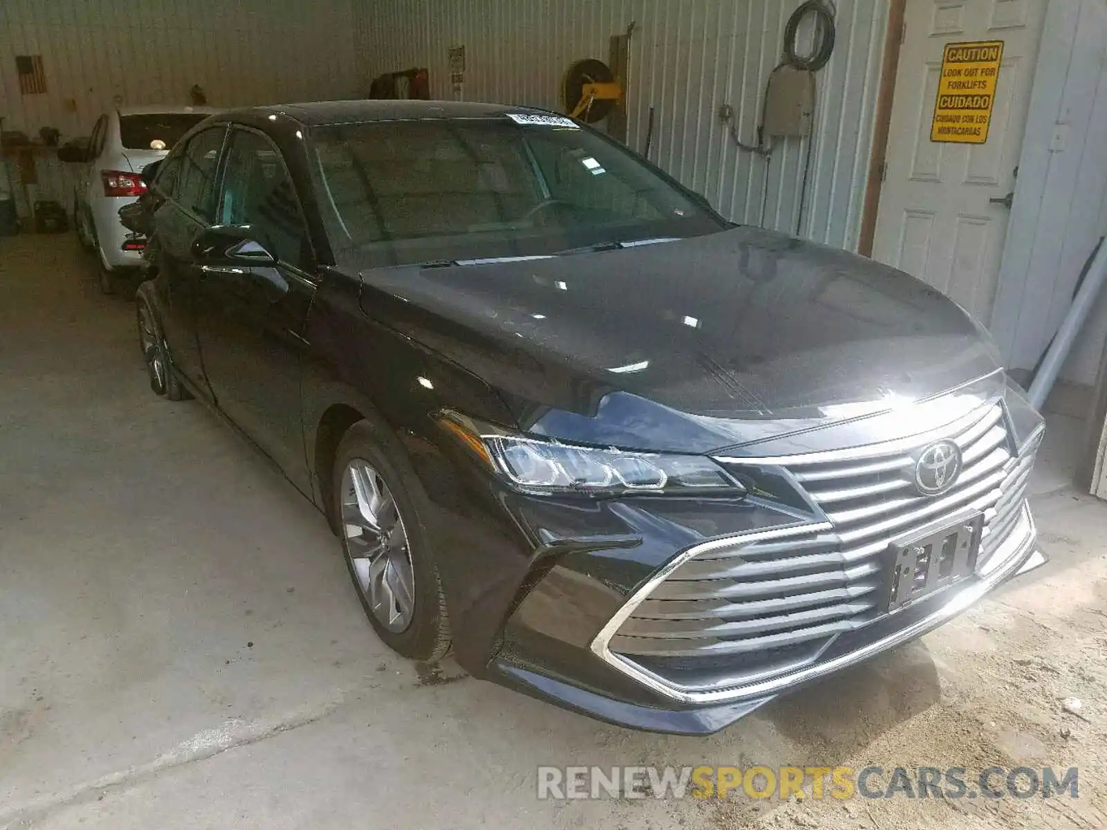 1 Photograph of a damaged car 4T1BZ1FB7KU003613 TOYOTA AVALON 2019