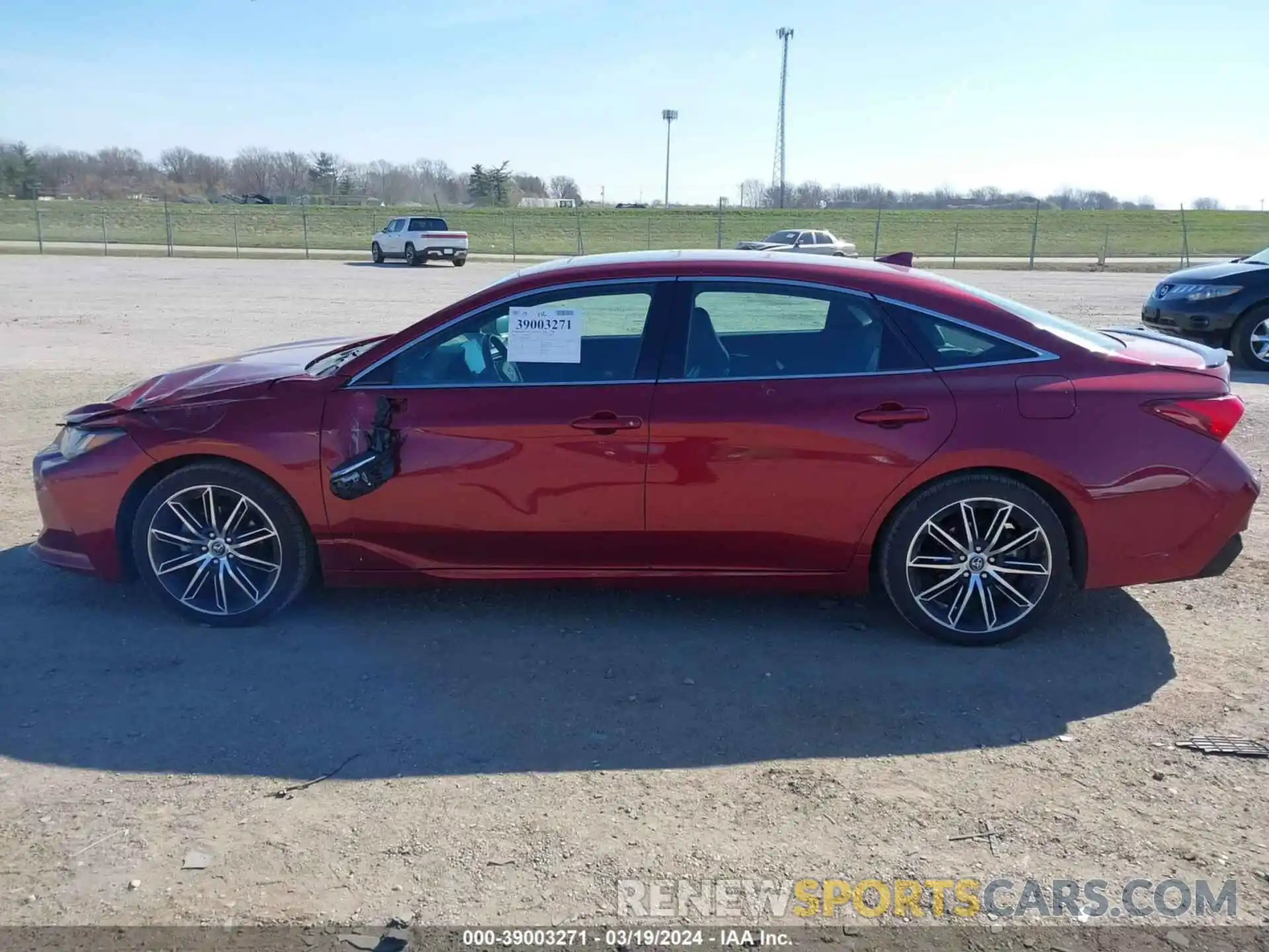 14 Photograph of a damaged car 4T1BZ1FB7KU005622 TOYOTA AVALON 2019