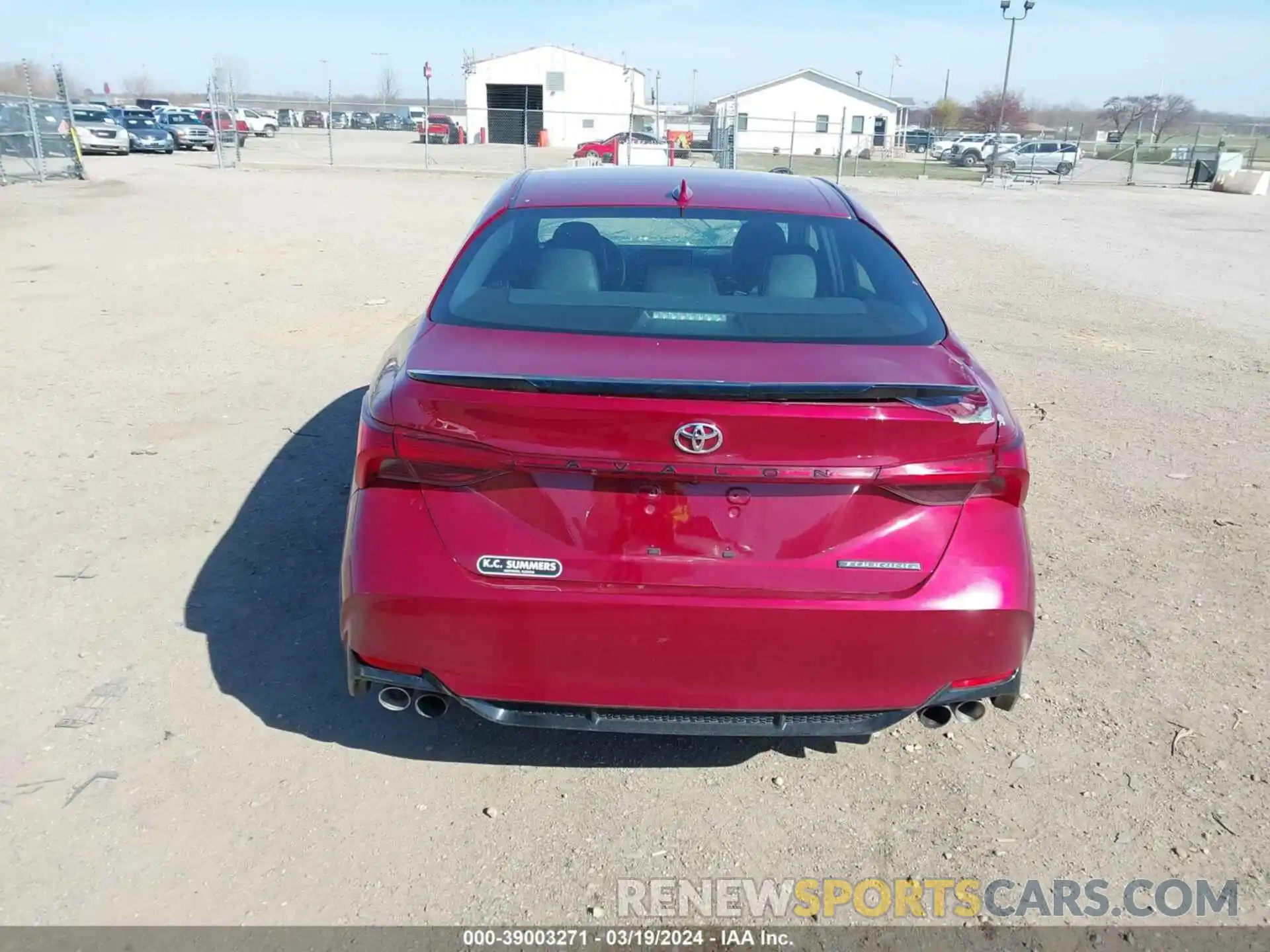 16 Photograph of a damaged car 4T1BZ1FB7KU005622 TOYOTA AVALON 2019