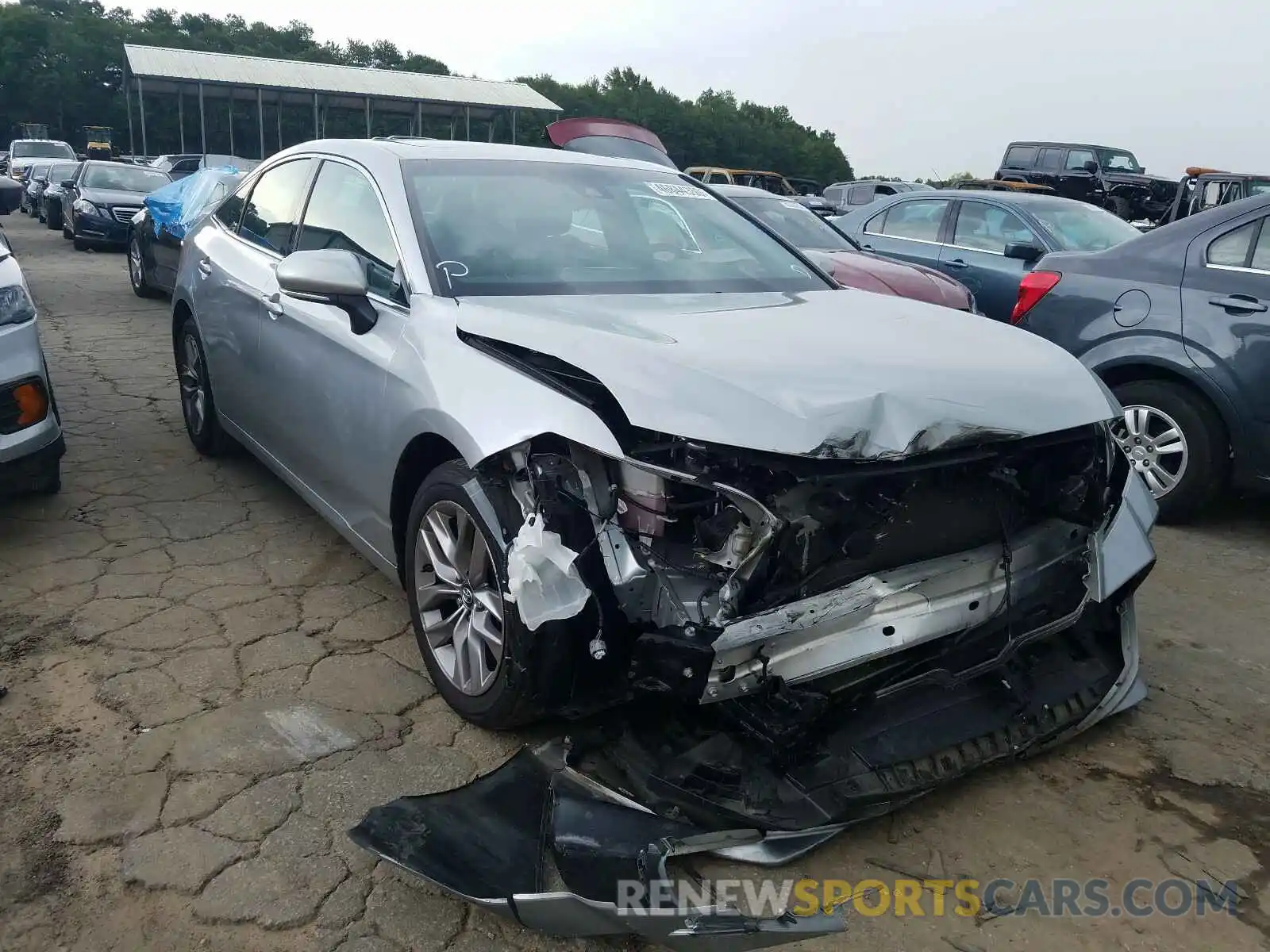 1 Photograph of a damaged car 4T1BZ1FB7KU006494 TOYOTA AVALON 2019