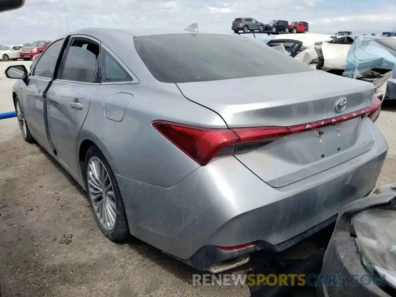 3 Photograph of a damaged car 4T1BZ1FB7KU011940 TOYOTA AVALON 2019