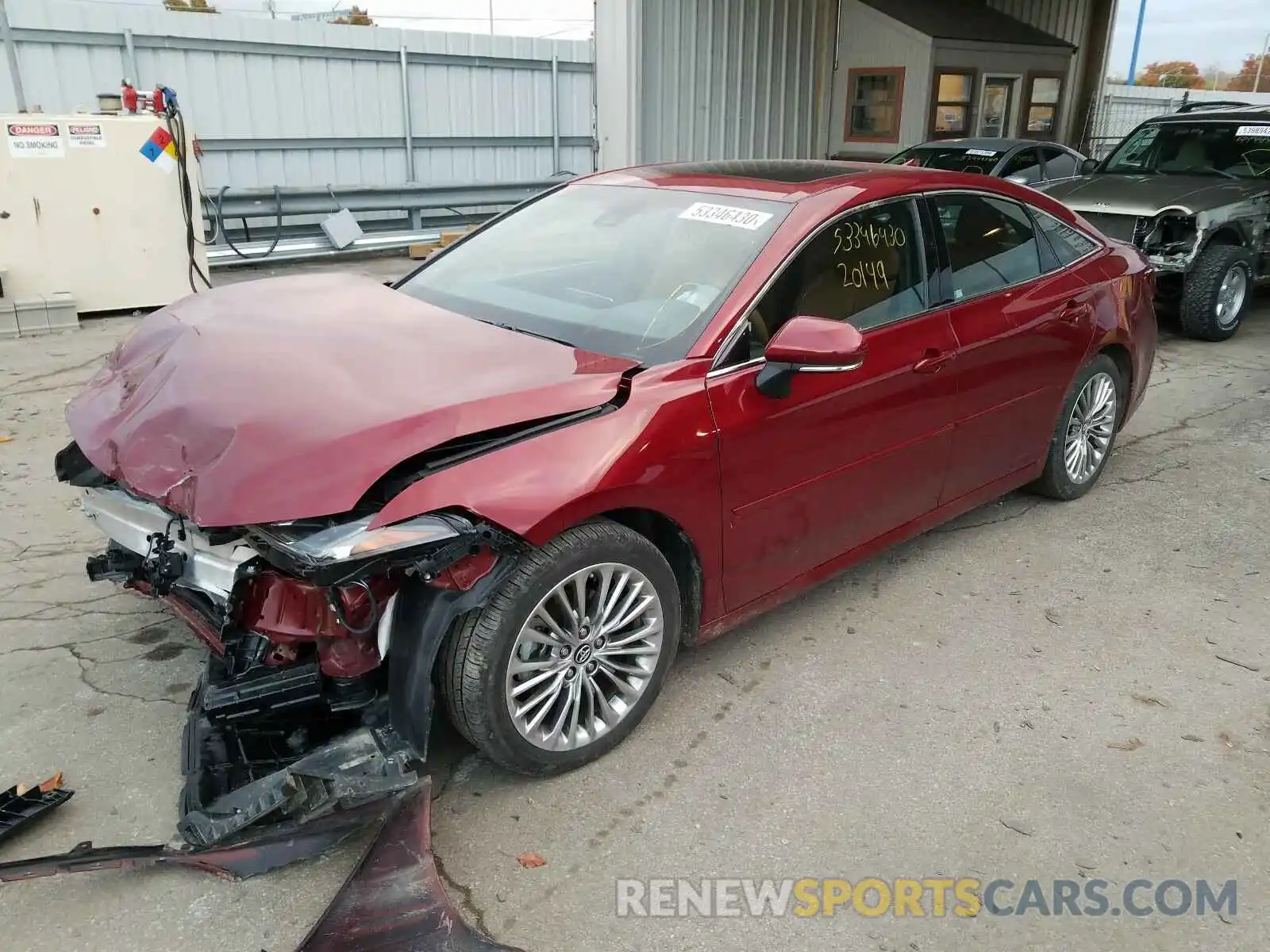 2 Photograph of a damaged car 4T1BZ1FB7KU014580 TOYOTA AVALON 2019