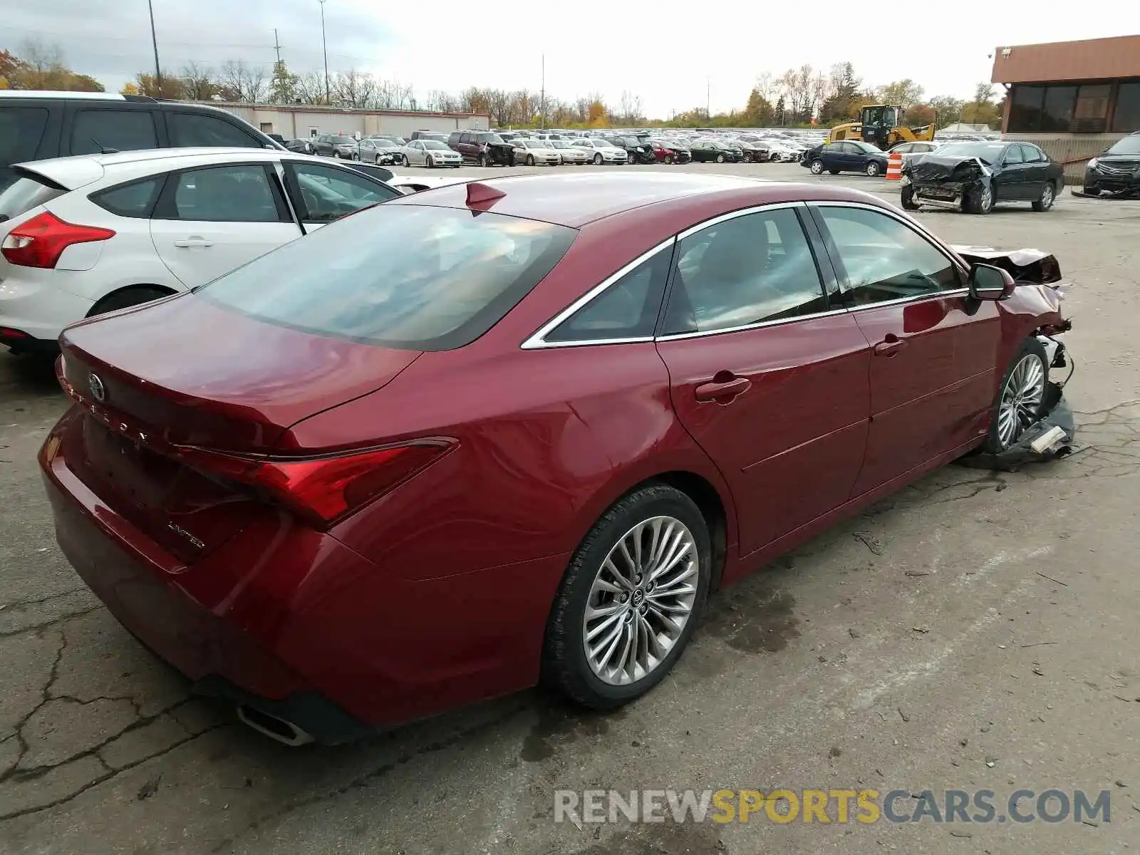 4 Photograph of a damaged car 4T1BZ1FB7KU014580 TOYOTA AVALON 2019