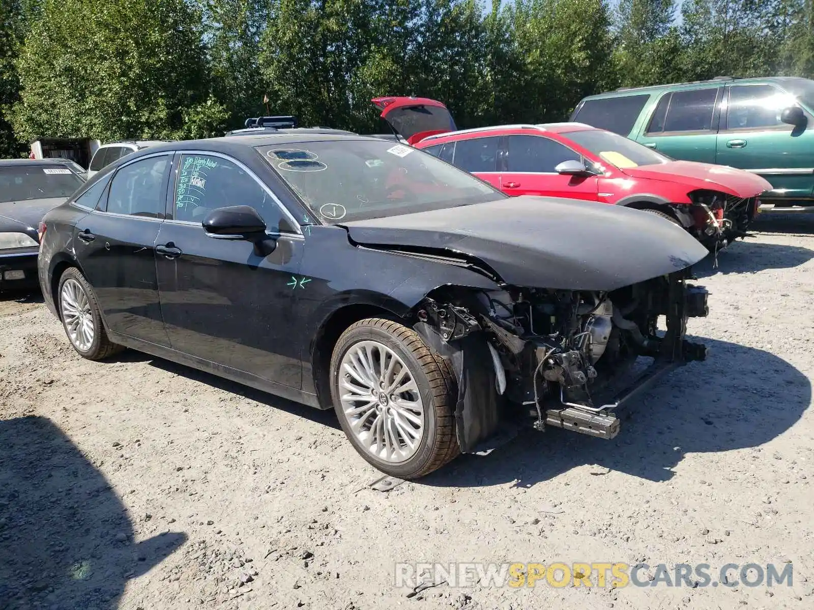 1 Photograph of a damaged car 4T1BZ1FB7KU015051 TOYOTA AVALON 2019