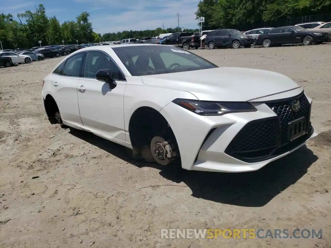 9 Photograph of a damaged car 4T1BZ1FB7KU020668 TOYOTA AVALON 2019