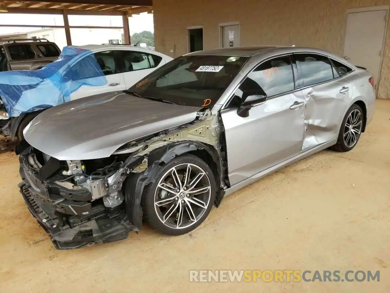 2 Photograph of a damaged car 4T1BZ1FB7KU020881 TOYOTA AVALON 2019