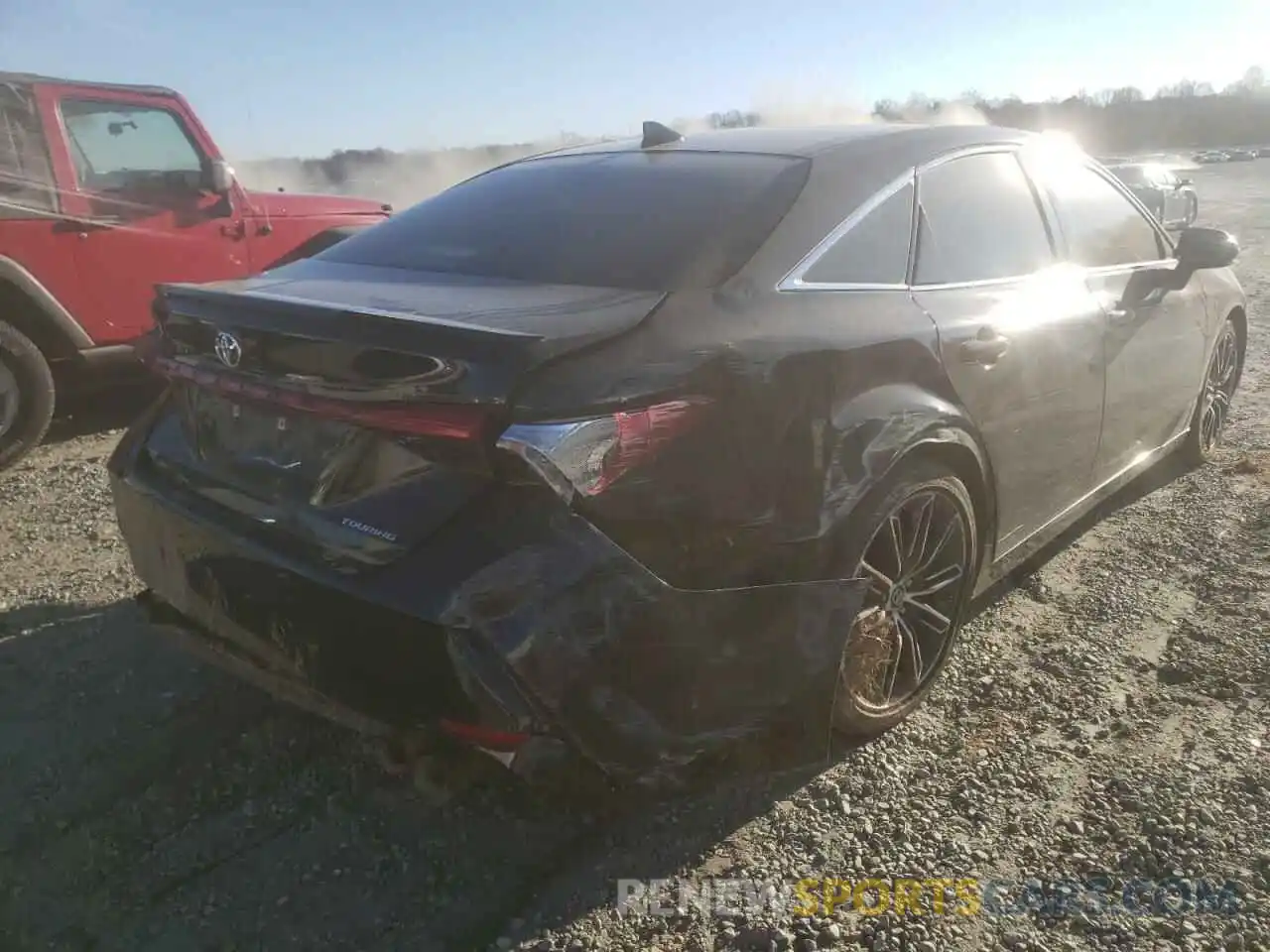 4 Photograph of a damaged car 4T1BZ1FB7KU024123 TOYOTA AVALON 2019