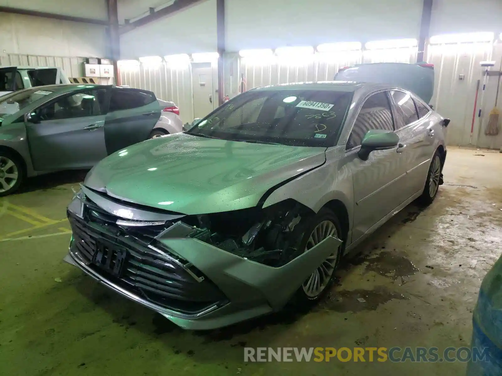 2 Photograph of a damaged car 4T1BZ1FB7KU027863 TOYOTA AVALON 2019