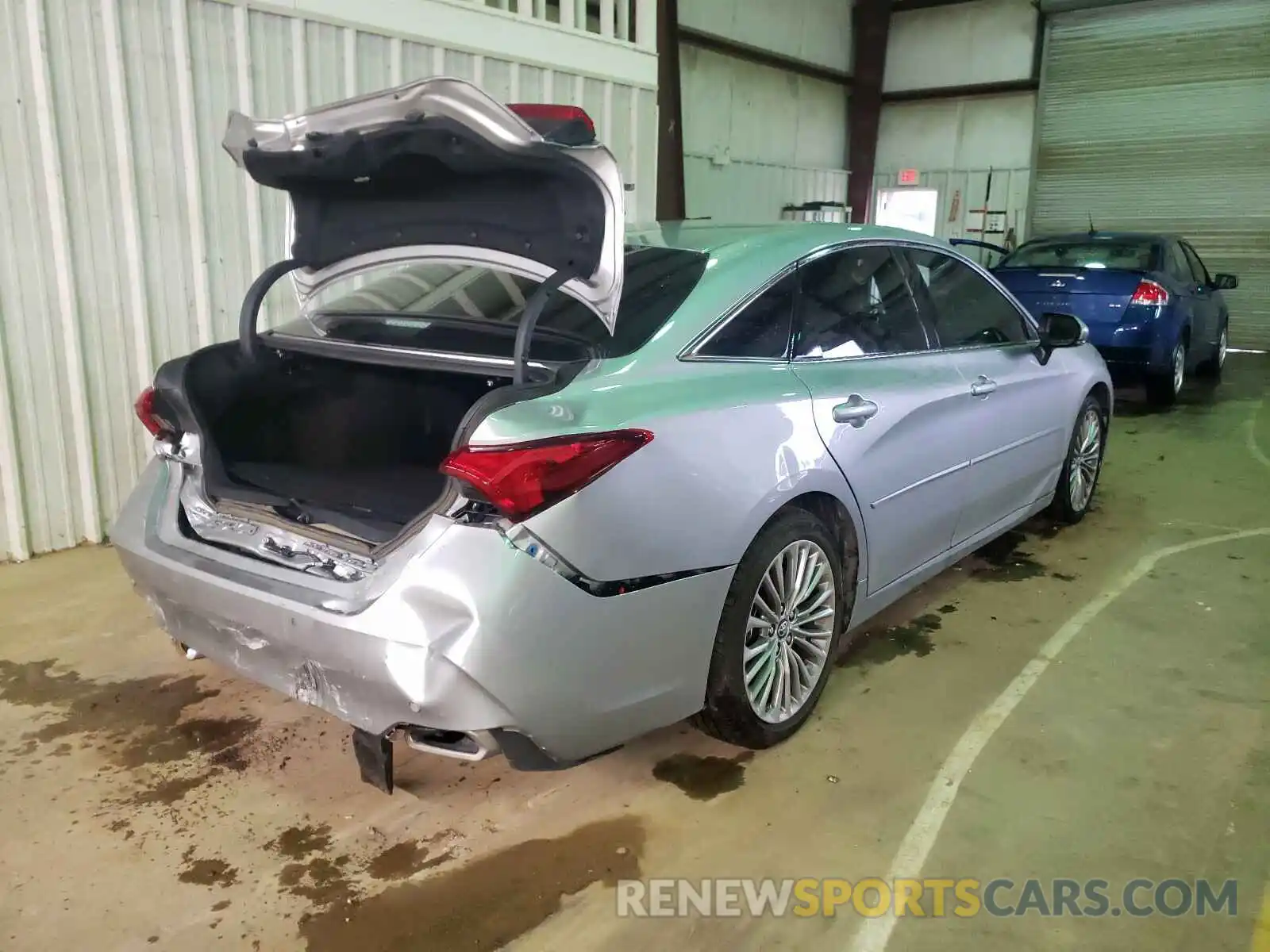 4 Photograph of a damaged car 4T1BZ1FB7KU027863 TOYOTA AVALON 2019