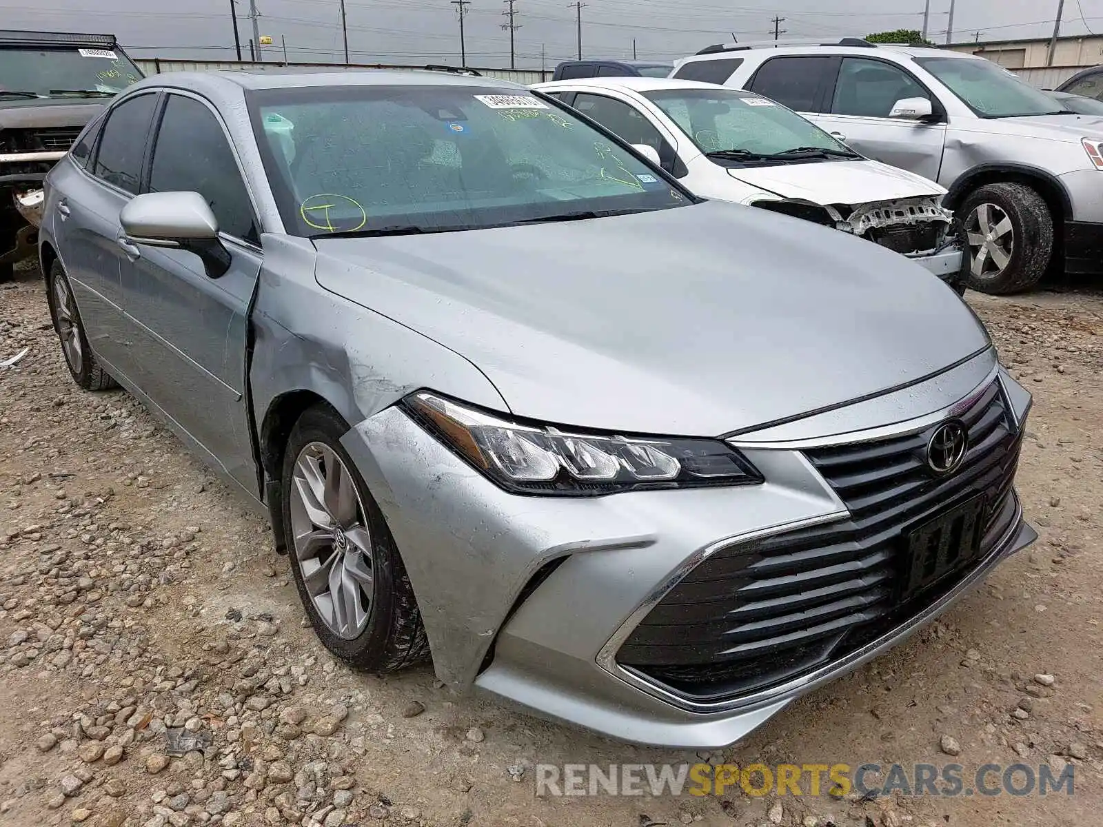 1 Photograph of a damaged car 4T1BZ1FB7KU028267 TOYOTA AVALON 2019