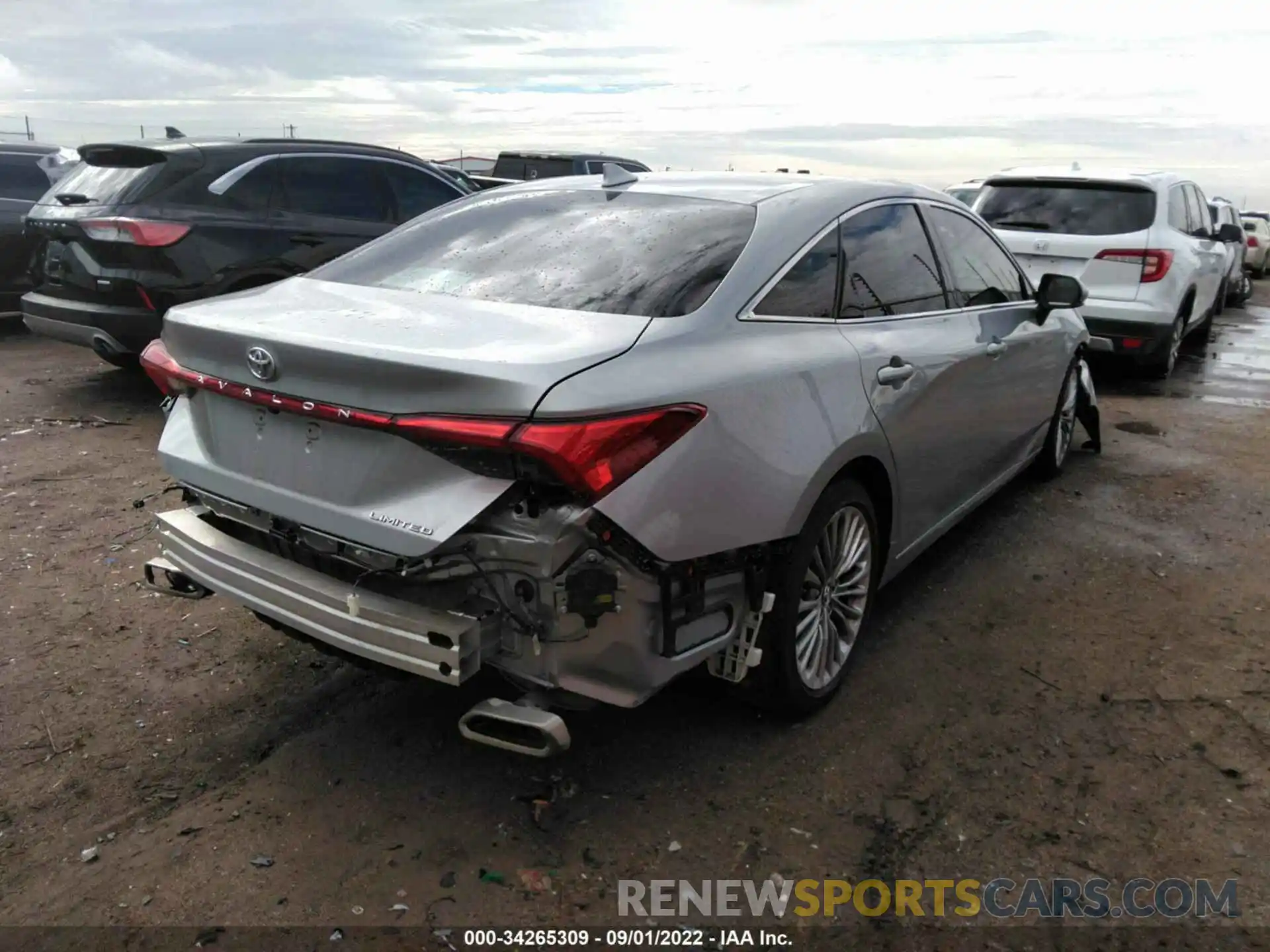 4 Photograph of a damaged car 4T1BZ1FB7KU029662 TOYOTA AVALON 2019