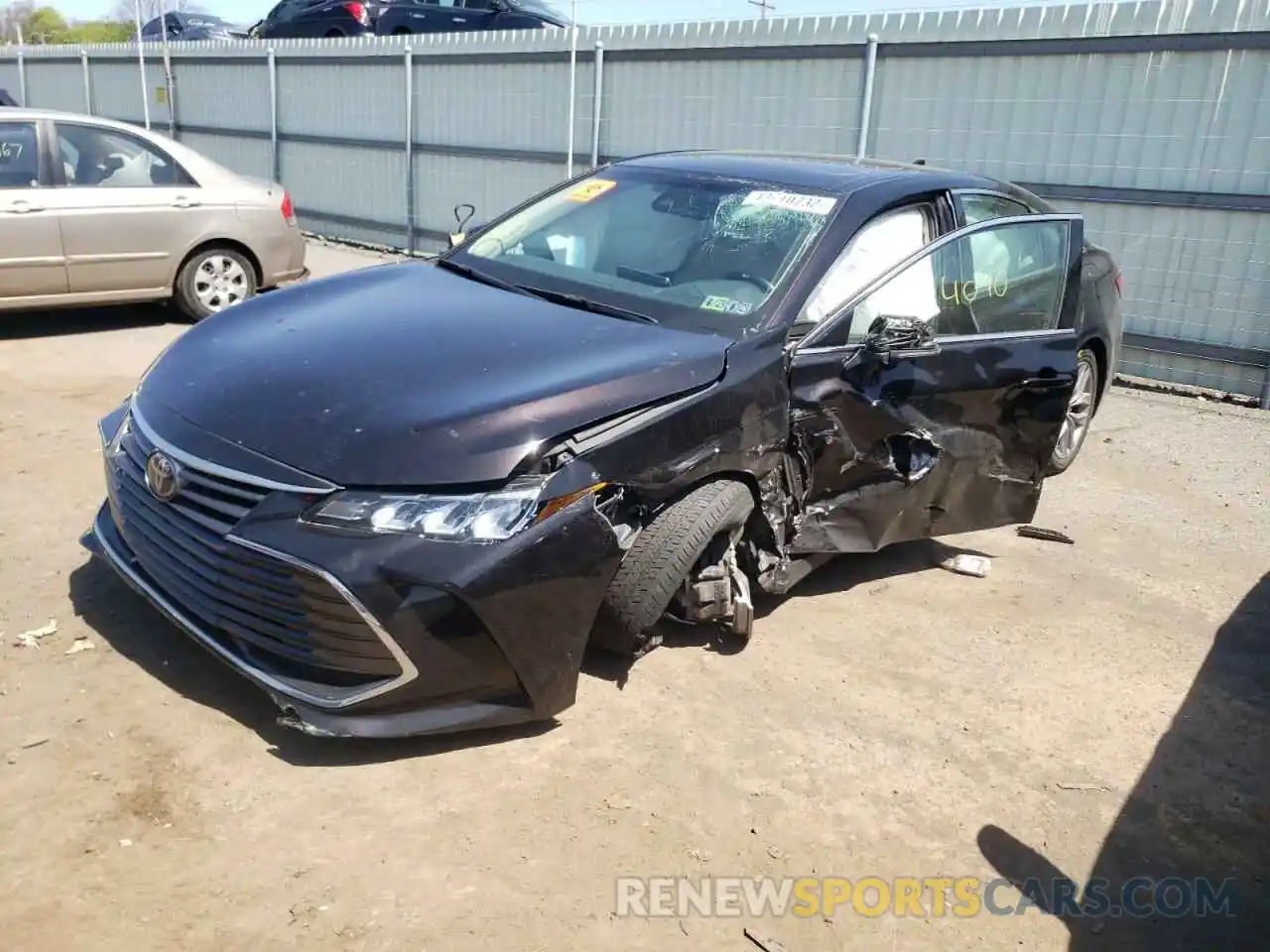 2 Photograph of a damaged car 4T1BZ1FB7KU034800 TOYOTA AVALON 2019