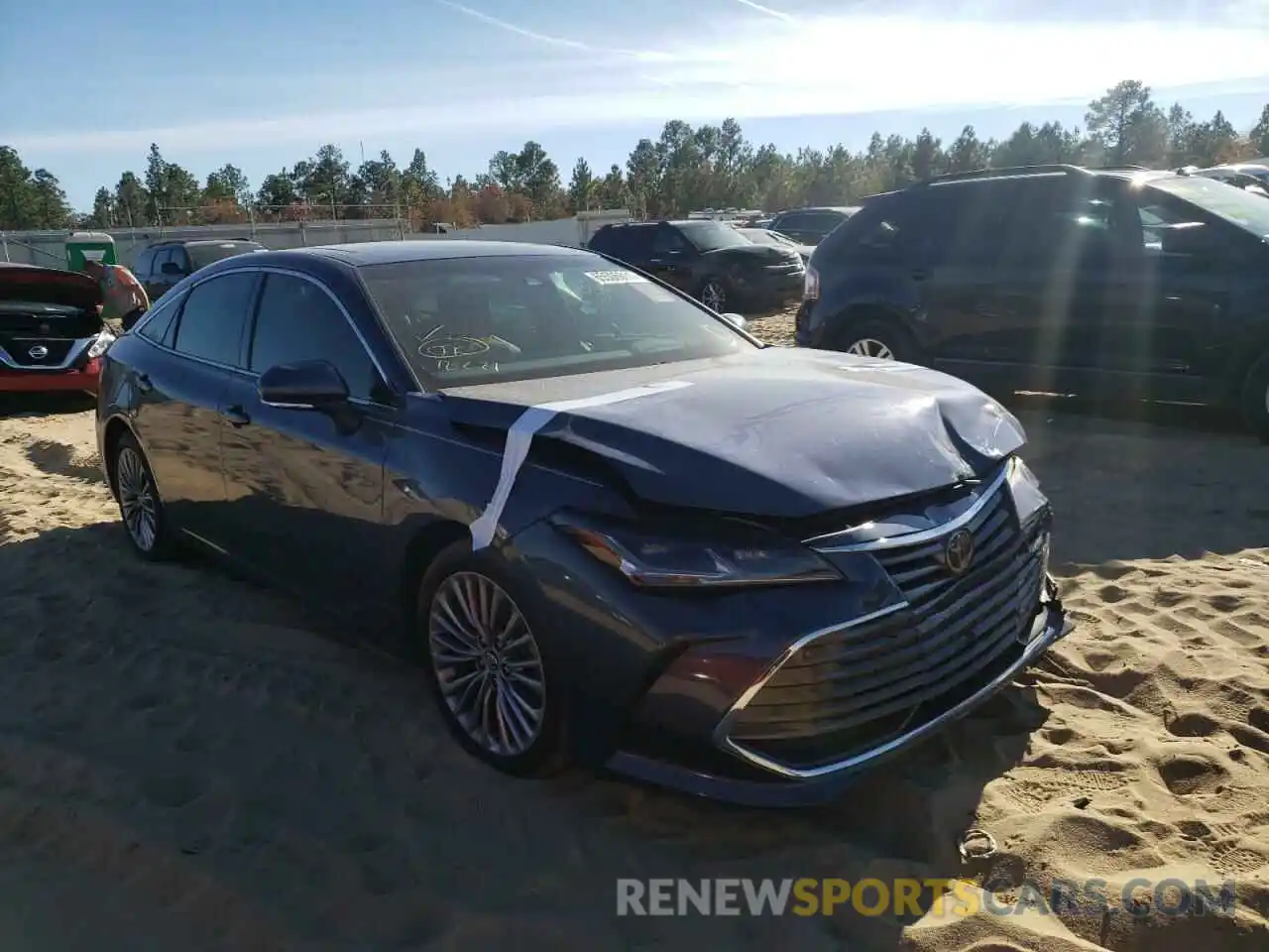 1 Photograph of a damaged car 4T1BZ1FB7KU035087 TOYOTA AVALON 2019