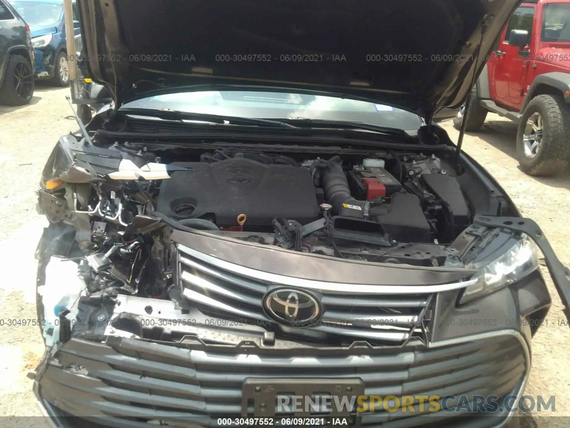 10 Photograph of a damaged car 4T1BZ1FB7KU037373 TOYOTA AVALON 2019