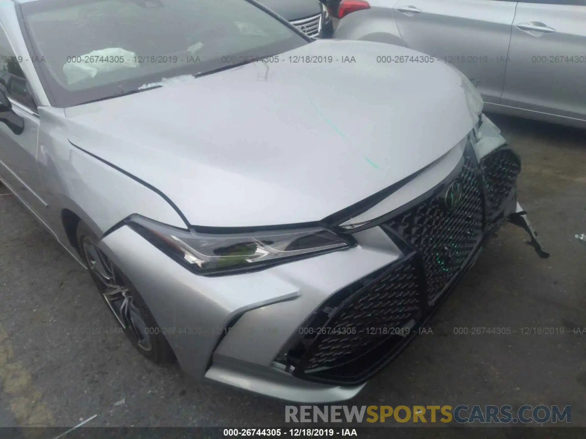 6 Photograph of a damaged car 4T1BZ1FB8KU004365 TOYOTA AVALON 2019