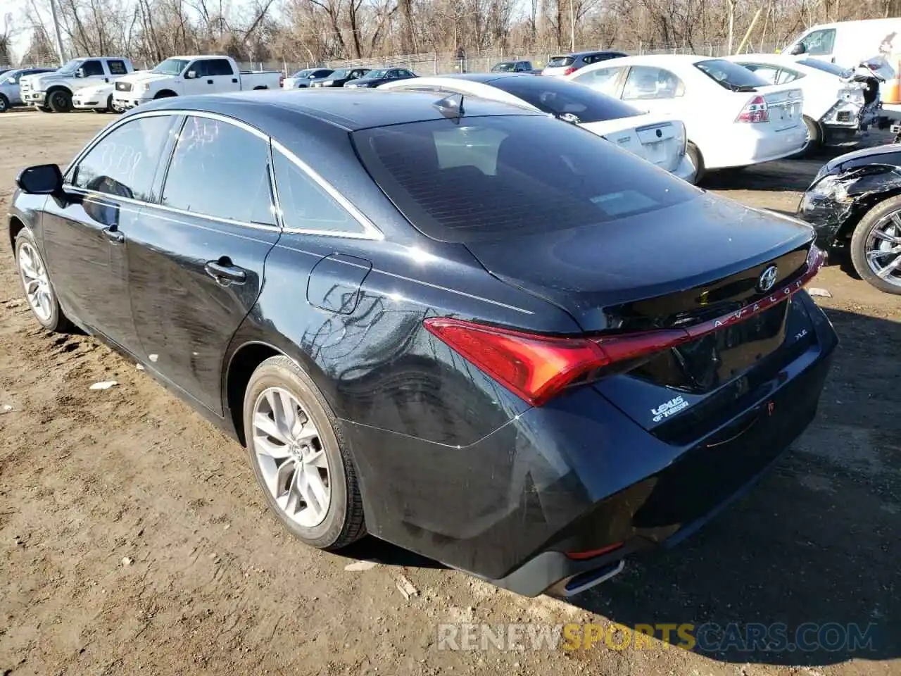 3 Photograph of a damaged car 4T1BZ1FB8KU006813 TOYOTA AVALON 2019