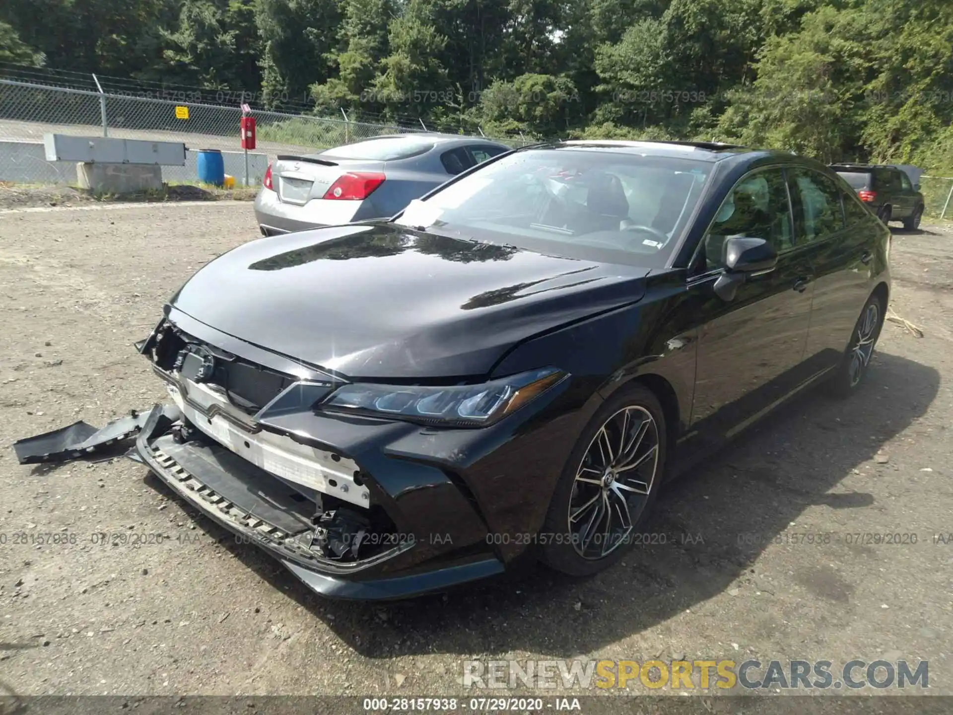 2 Photograph of a damaged car 4T1BZ1FB8KU008464 TOYOTA AVALON 2019