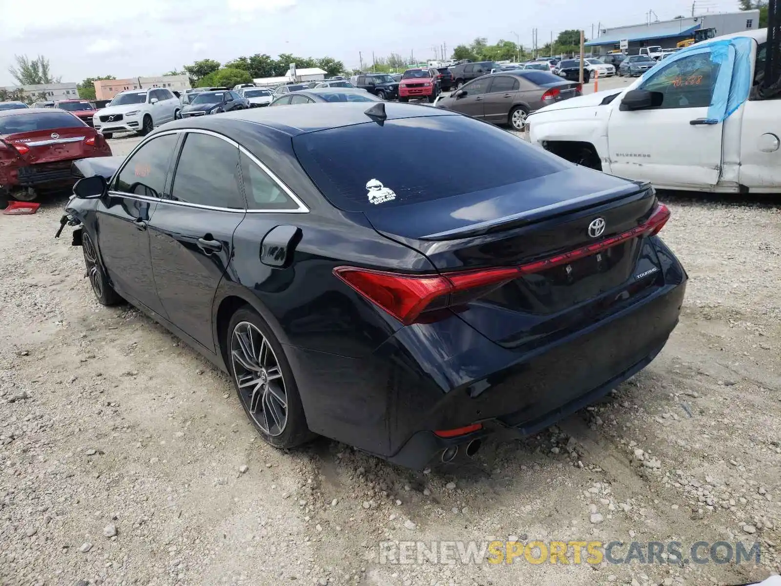 3 Photograph of a damaged car 4T1BZ1FB8KU008593 TOYOTA AVALON 2019