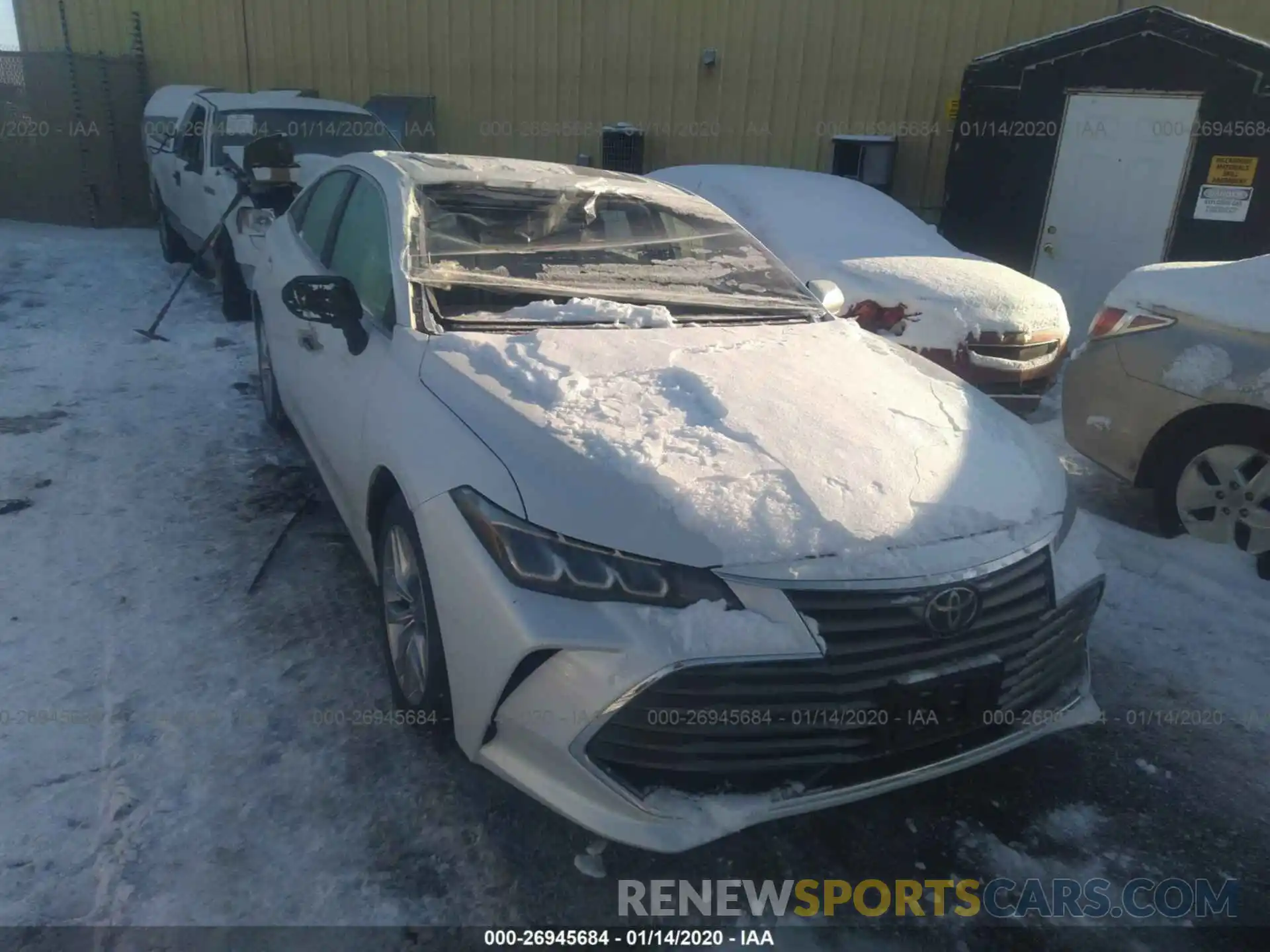 1 Photograph of a damaged car 4T1BZ1FB8KU010831 TOYOTA AVALON 2019