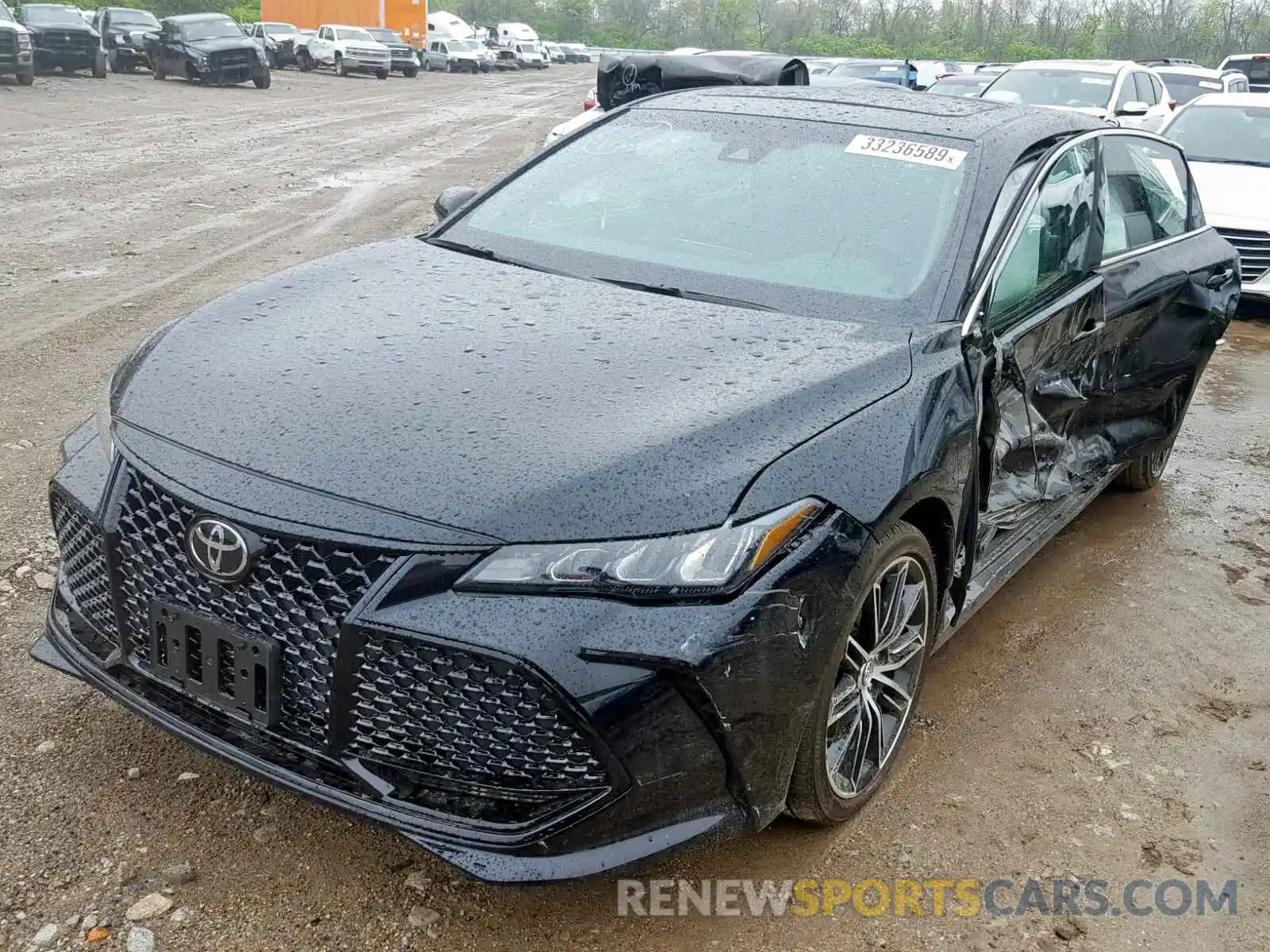 2 Photograph of a damaged car 4T1BZ1FB8KU013261 TOYOTA AVALON 2019