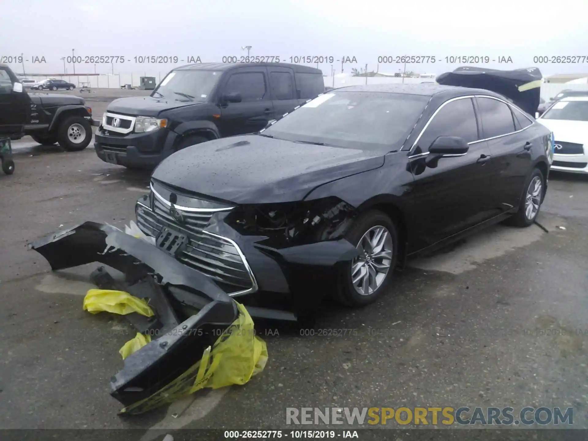 2 Photograph of a damaged car 4T1BZ1FB8KU014877 TOYOTA AVALON 2019