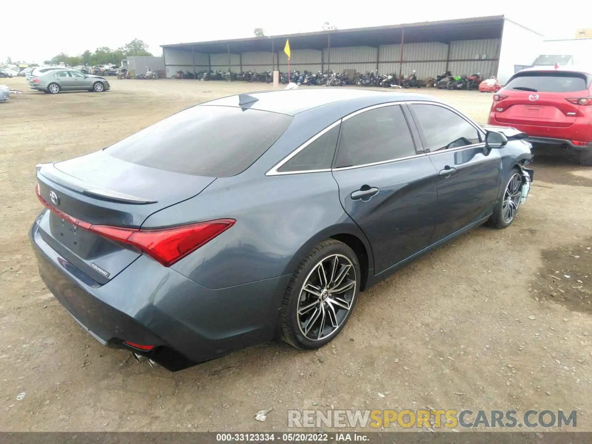 4 Photograph of a damaged car 4T1BZ1FB8KU021246 TOYOTA AVALON 2019