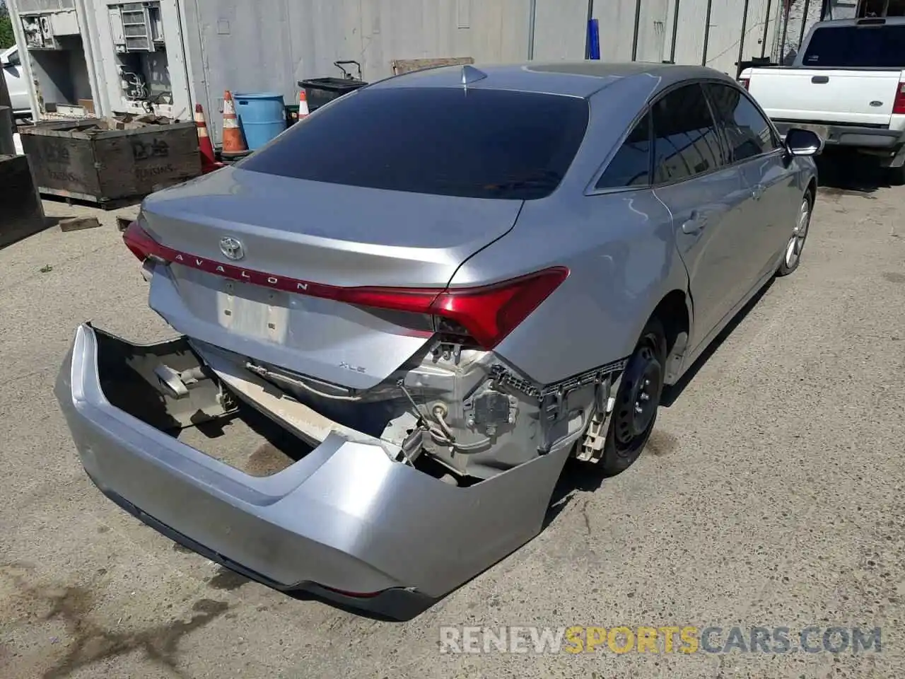 4 Photograph of a damaged car 4T1BZ1FB8KU022347 TOYOTA AVALON 2019