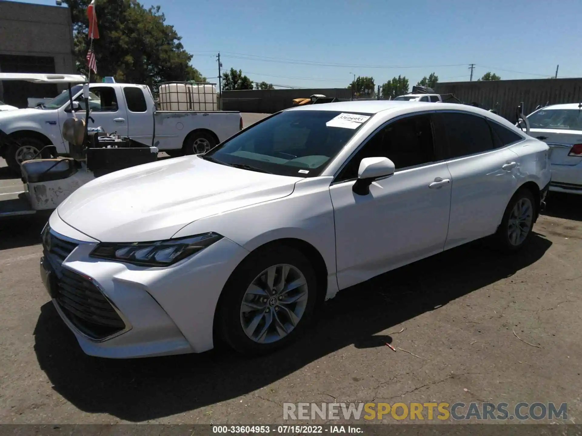 2 Photograph of a damaged car 4T1BZ1FB8KU023160 TOYOTA AVALON 2019