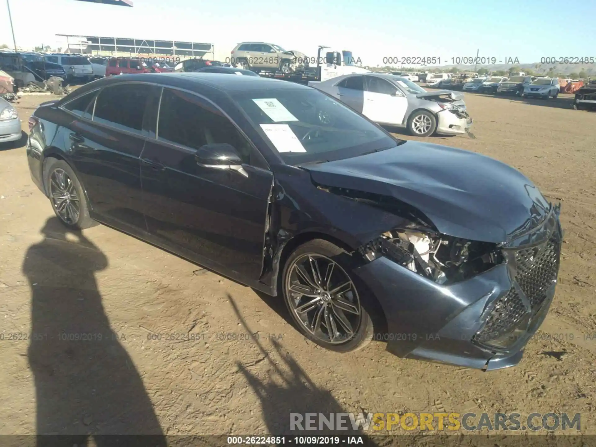 1 Photograph of a damaged car 4T1BZ1FB8KU024471 TOYOTA AVALON 2019