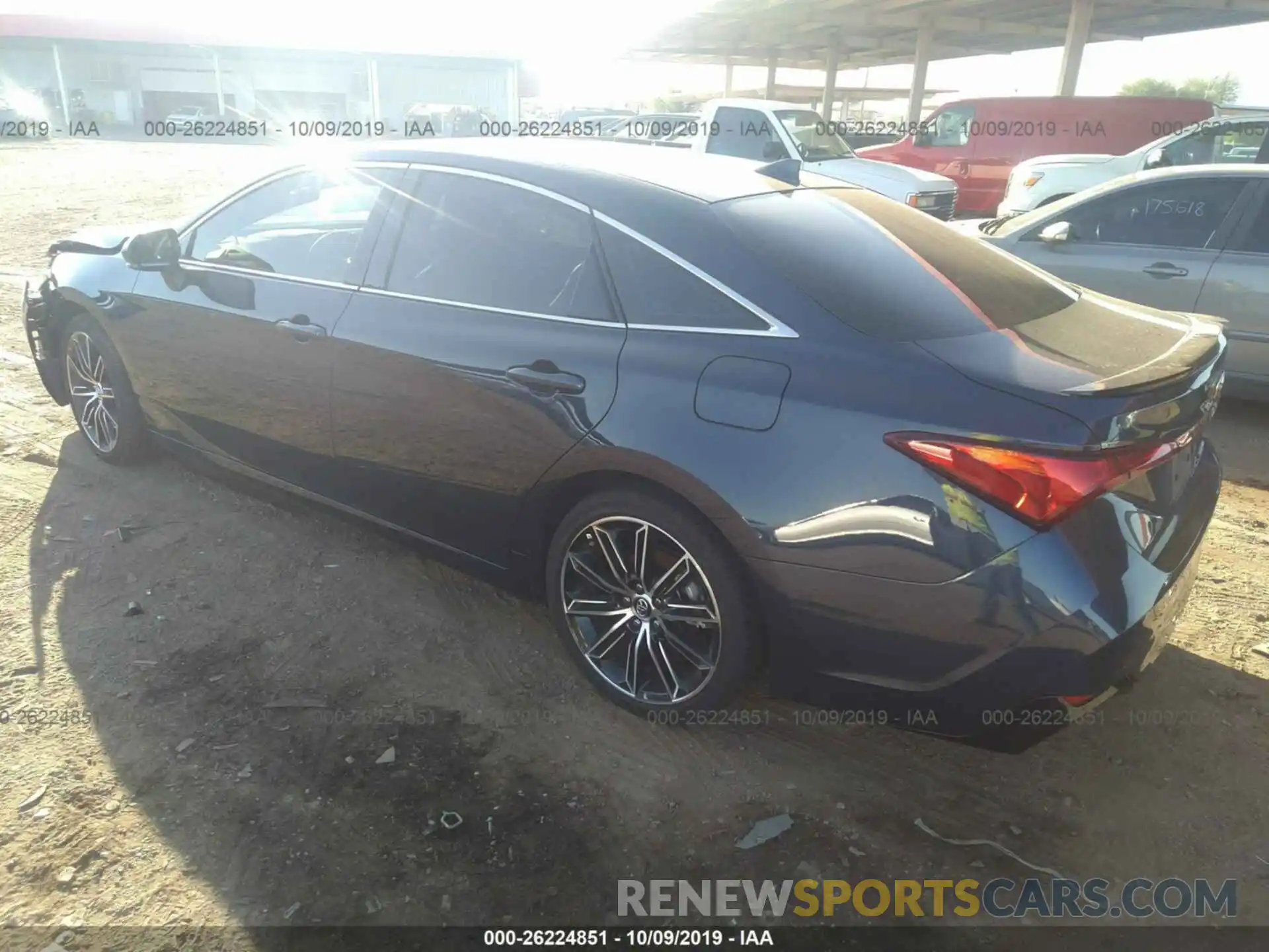 3 Photograph of a damaged car 4T1BZ1FB8KU024471 TOYOTA AVALON 2019