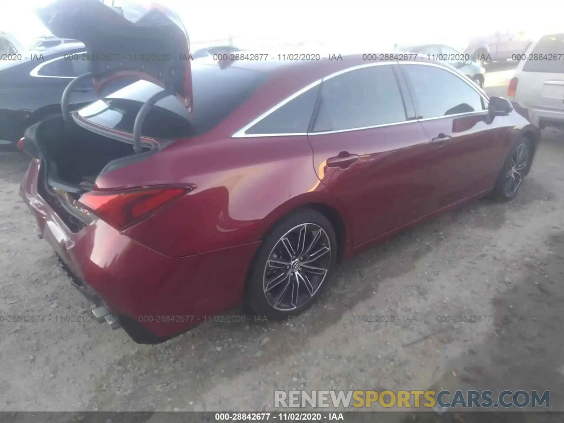 4 Фотография поврежденного автомобиля 4T1BZ1FB8KU025376 TOYOTA AVALON 2019