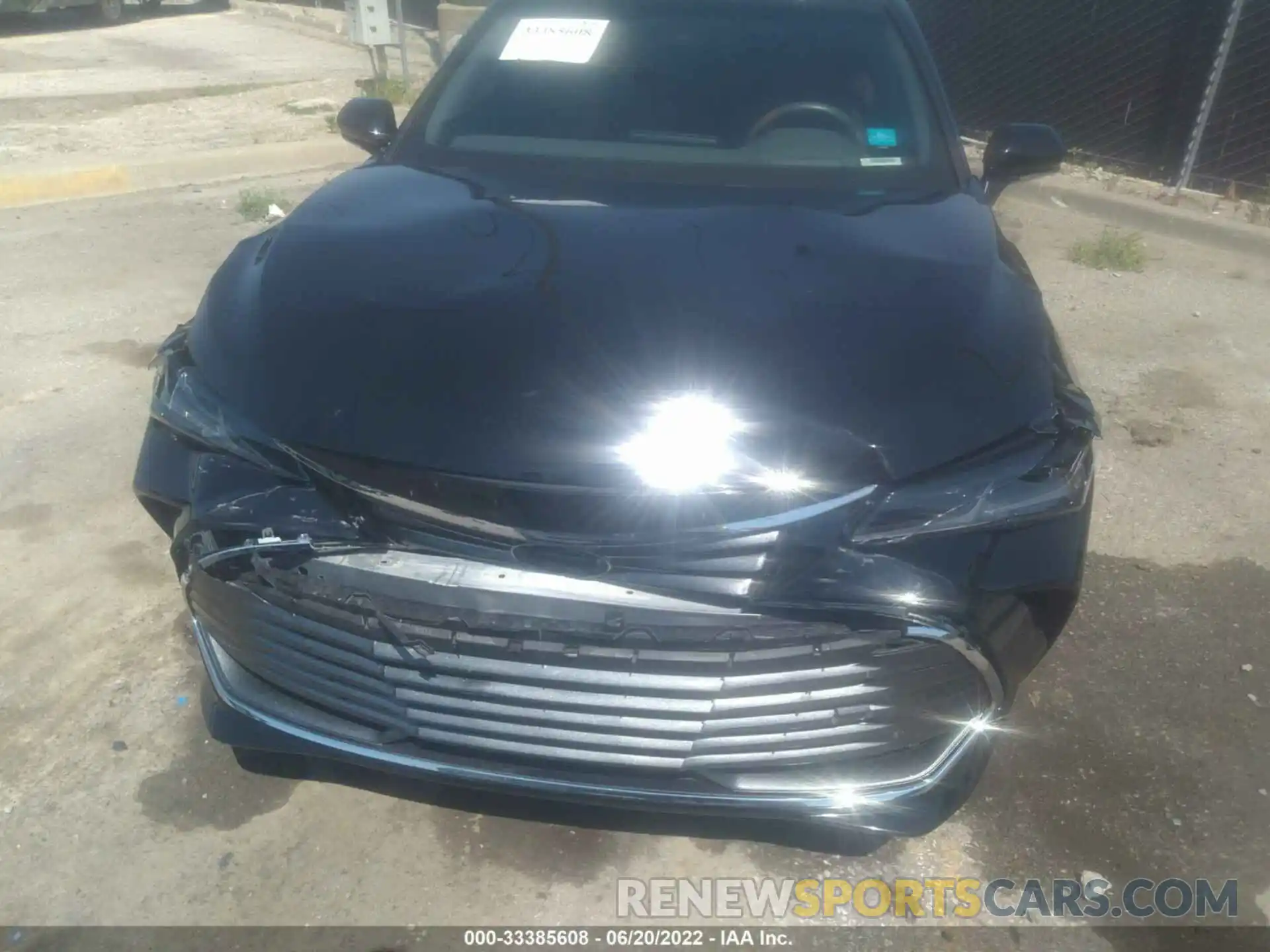 6 Photograph of a damaged car 4T1BZ1FB8KU028889 TOYOTA AVALON 2019