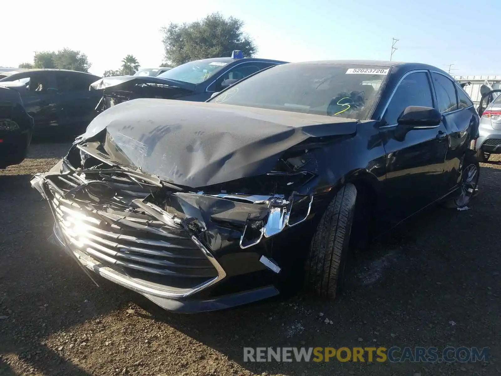 2 Photograph of a damaged car 4T1BZ1FB8KU030285 TOYOTA AVALON 2019