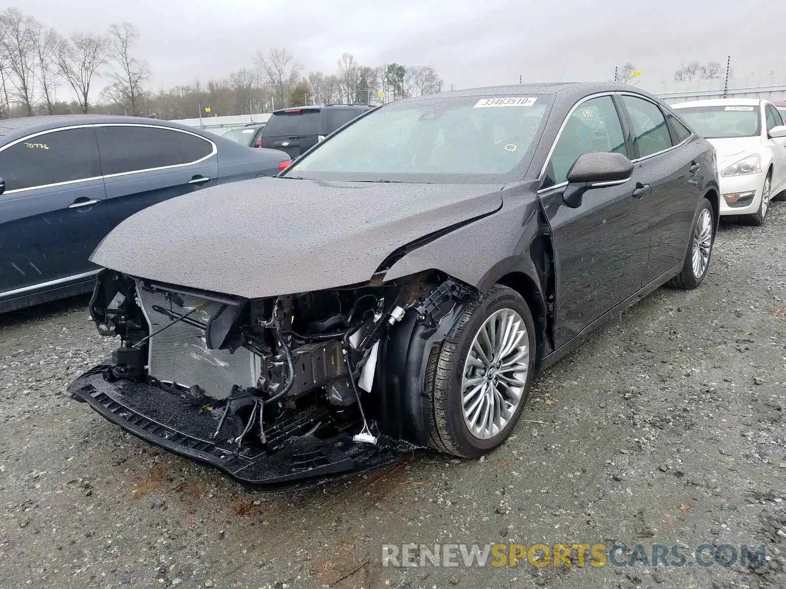 2 Photograph of a damaged car 4T1BZ1FB8KU030691 TOYOTA AVALON 2019