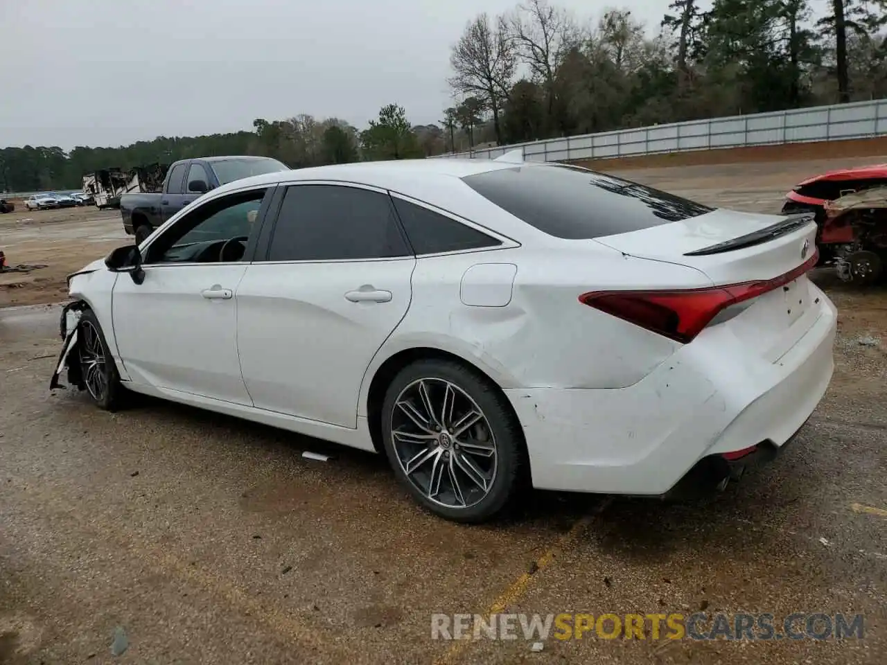 2 Photograph of a damaged car 4T1BZ1FB8KU034885 TOYOTA AVALON 2019