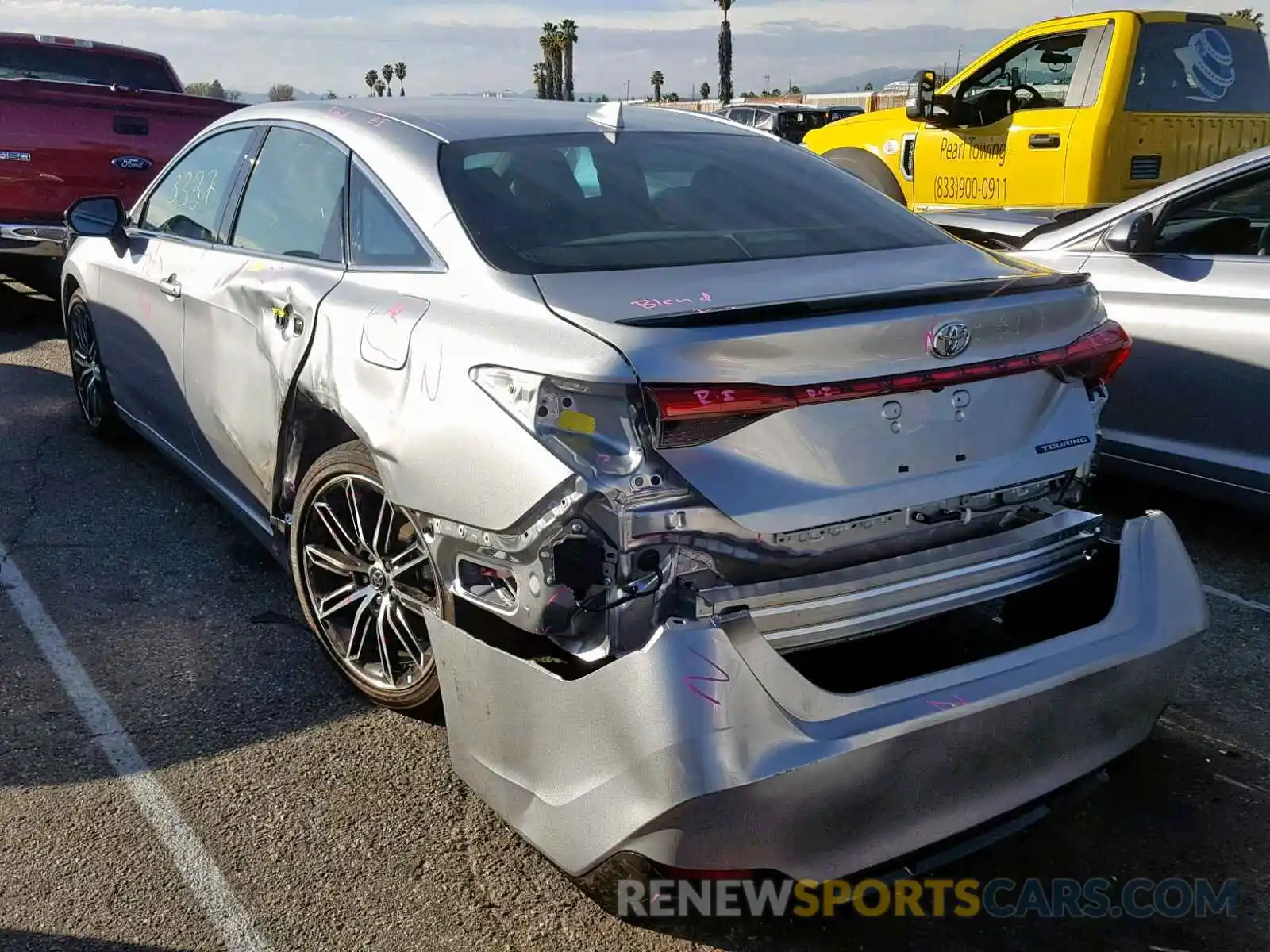 3 Photograph of a damaged car 4T1BZ1FB9KU003208 TOYOTA AVALON 2019