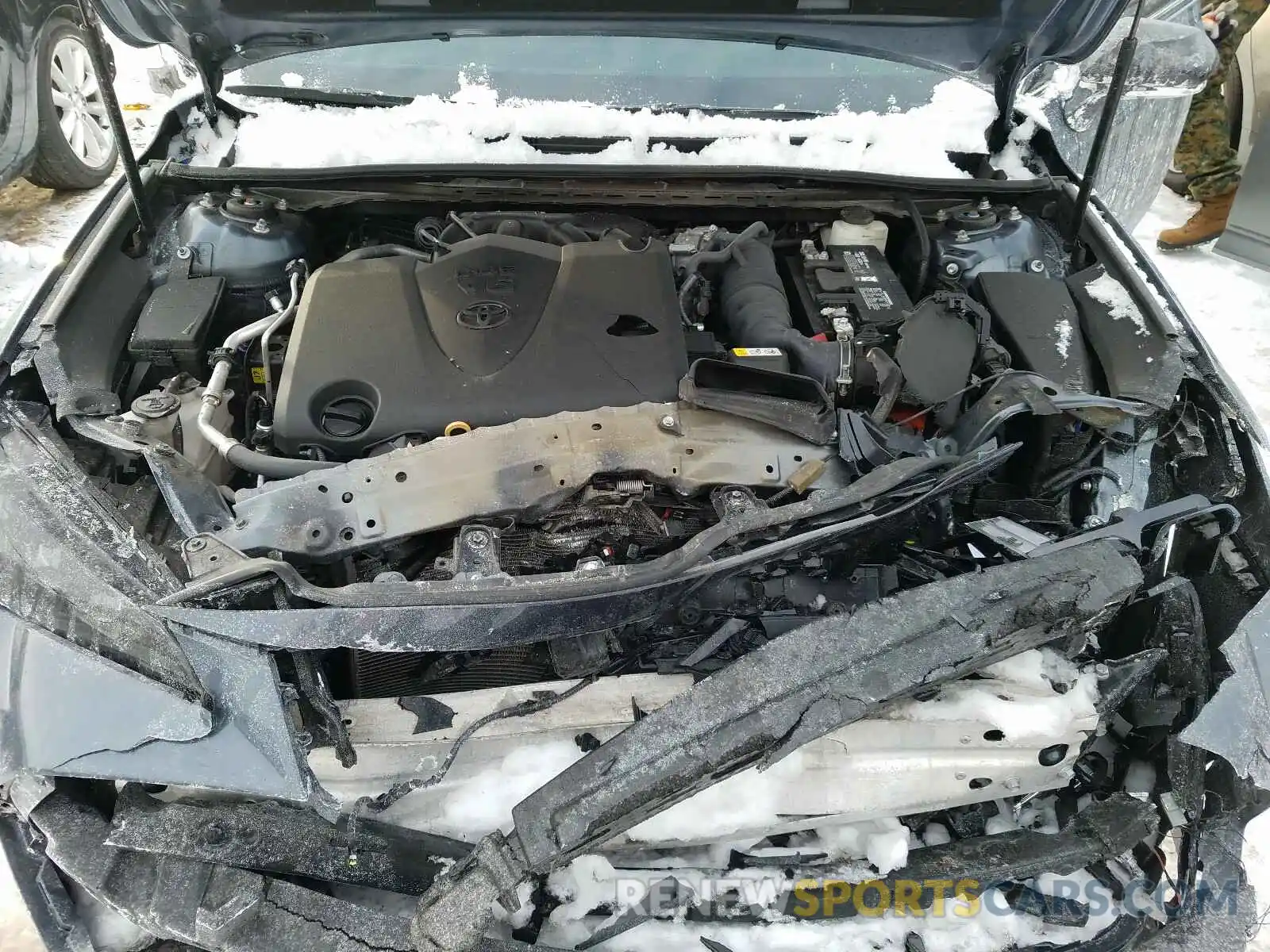 7 Photograph of a damaged car 4T1BZ1FB9KU004147 TOYOTA AVALON 2019