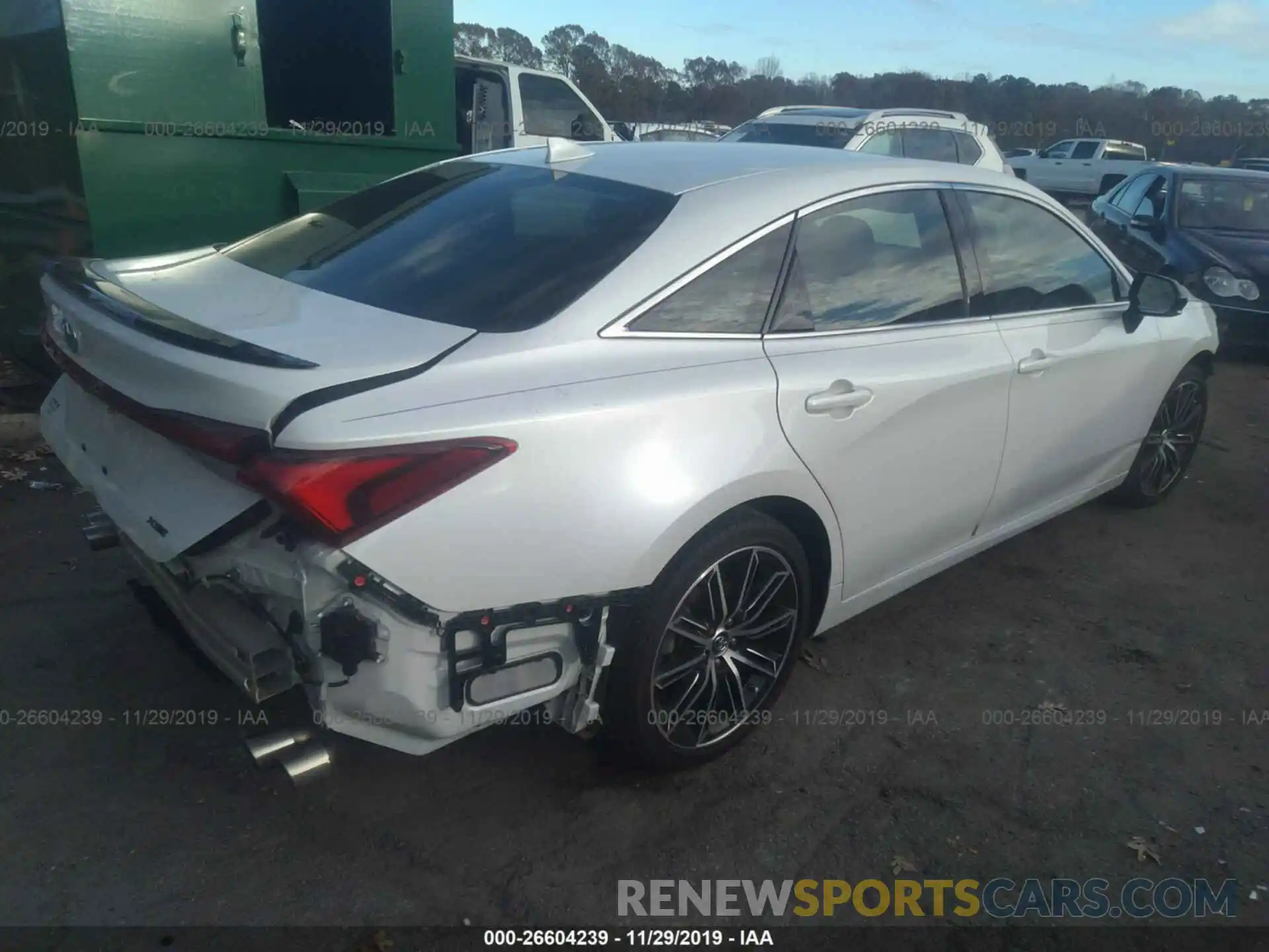 4 Photograph of a damaged car 4T1BZ1FB9KU004231 TOYOTA AVALON 2019