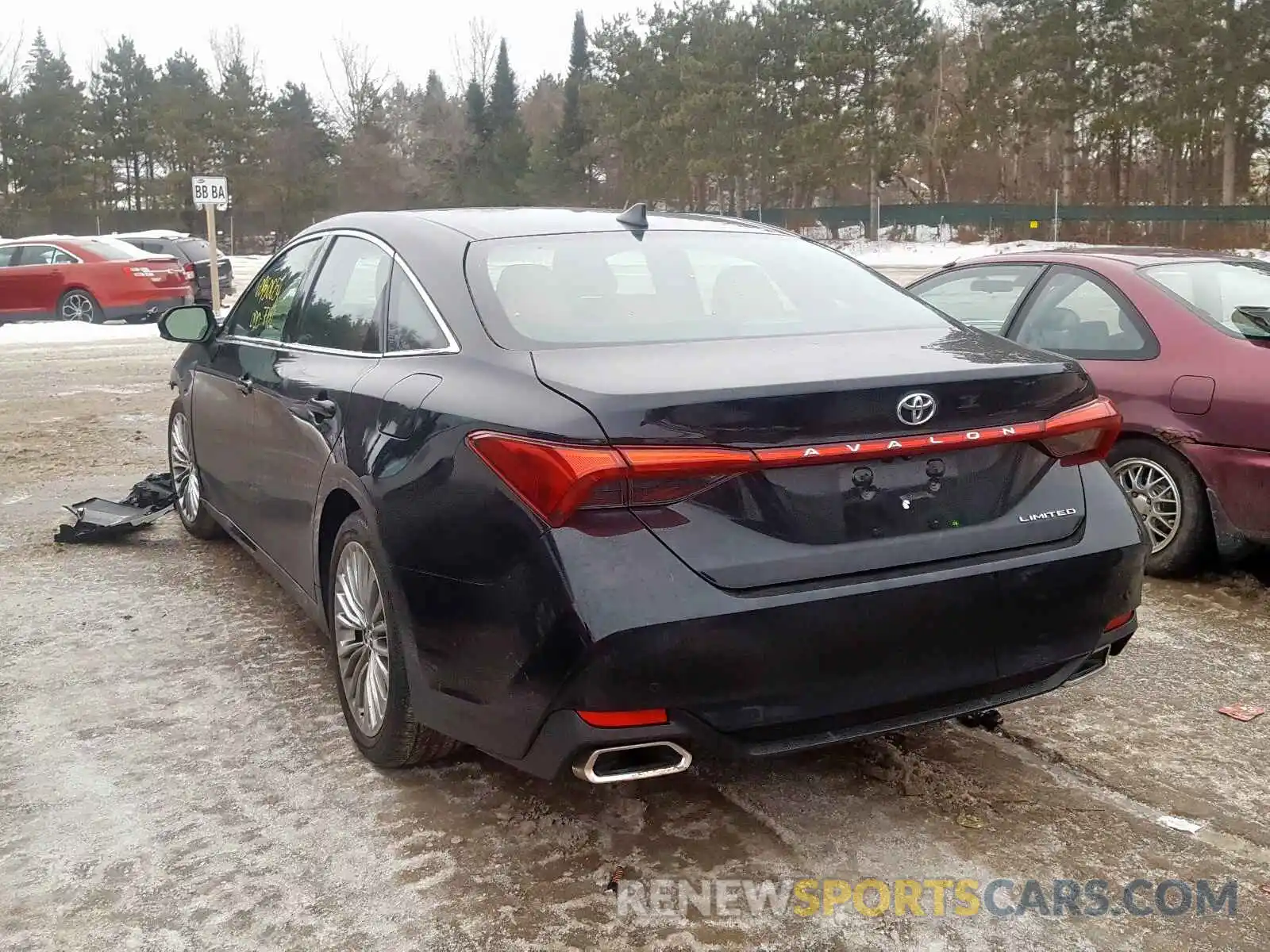 3 Photograph of a damaged car 4T1BZ1FB9KU005220 TOYOTA AVALON 2019