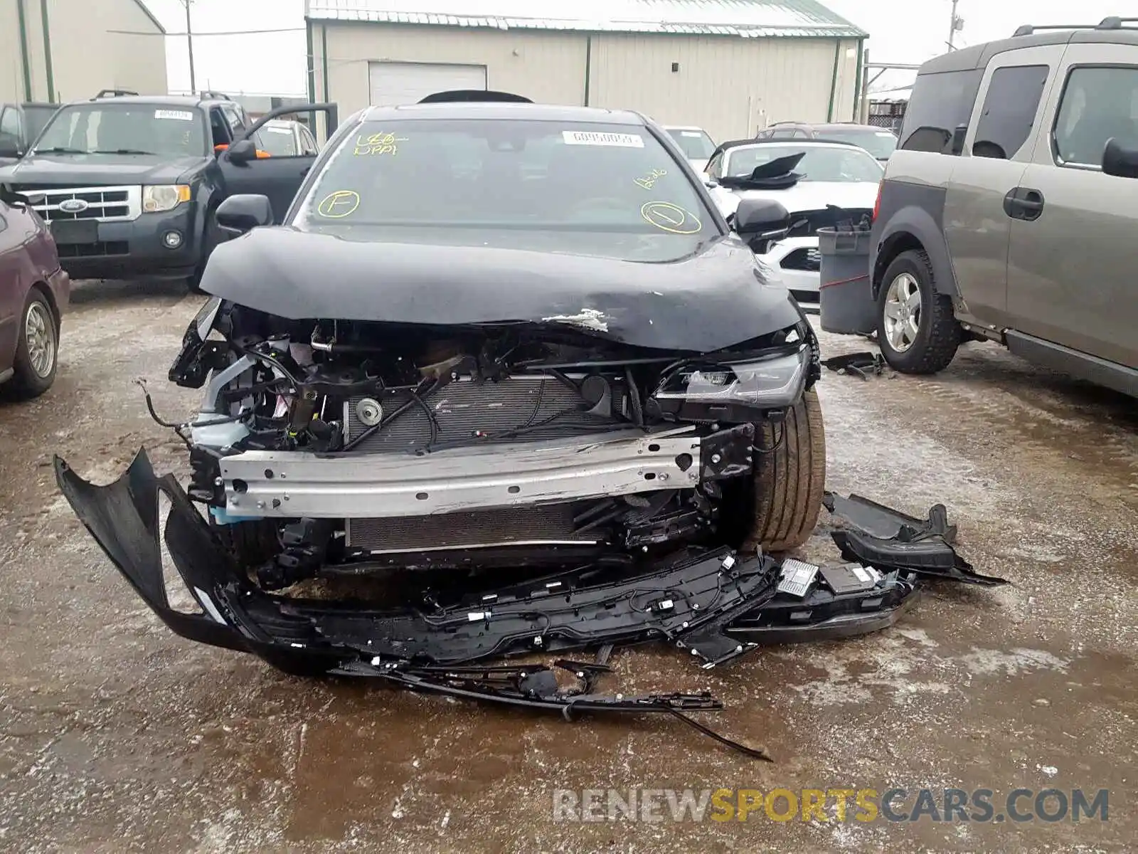 9 Photograph of a damaged car 4T1BZ1FB9KU005220 TOYOTA AVALON 2019