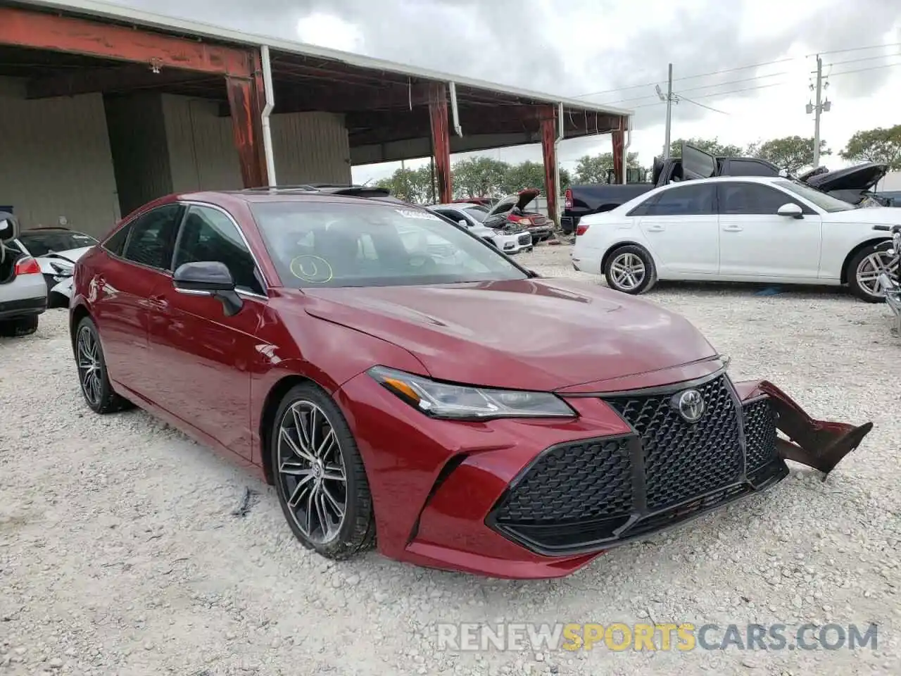 1 Photograph of a damaged car 4T1BZ1FB9KU007517 TOYOTA AVALON 2019