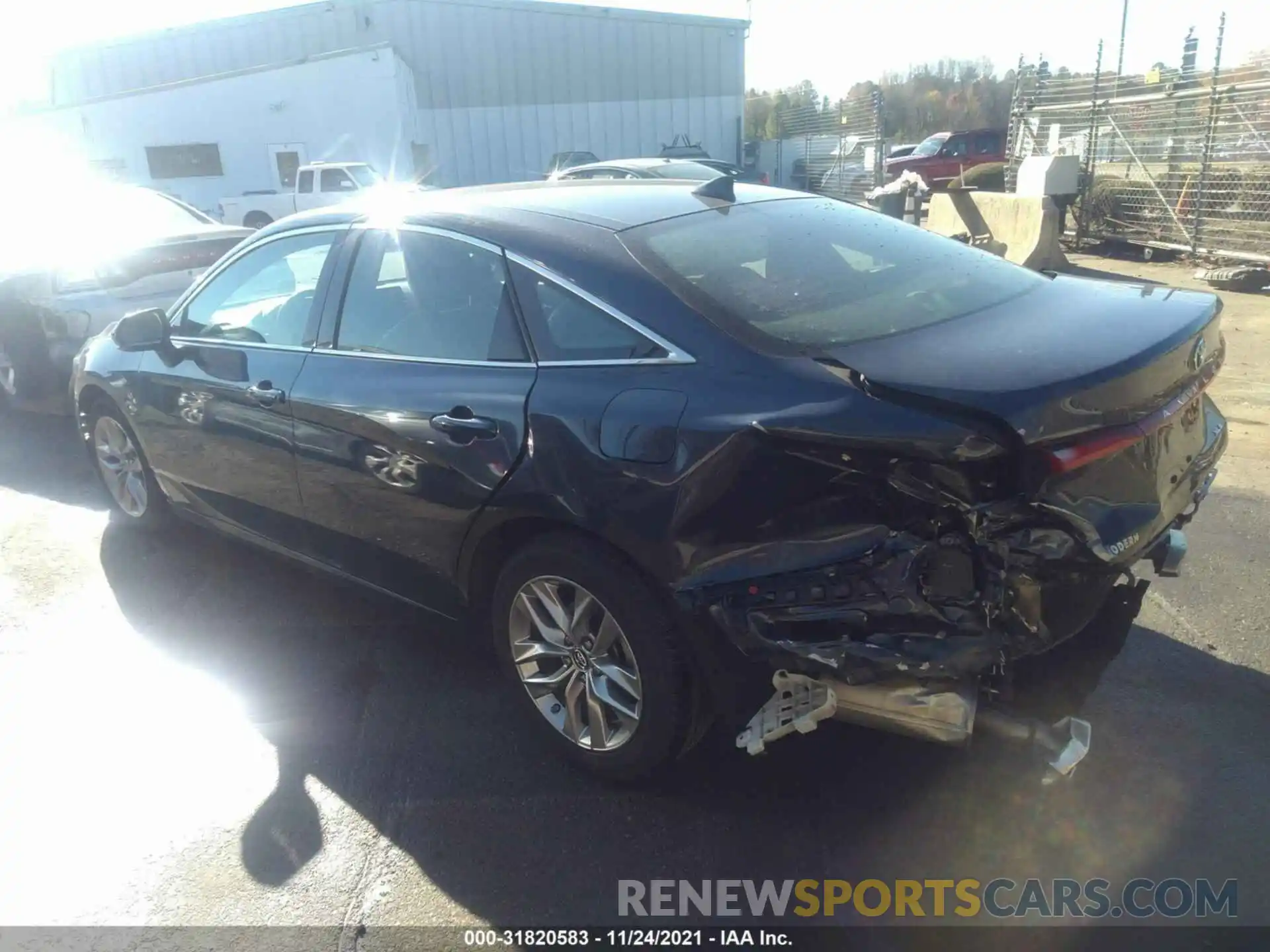 3 Photograph of a damaged car 4T1BZ1FB9KU008909 TOYOTA AVALON 2019