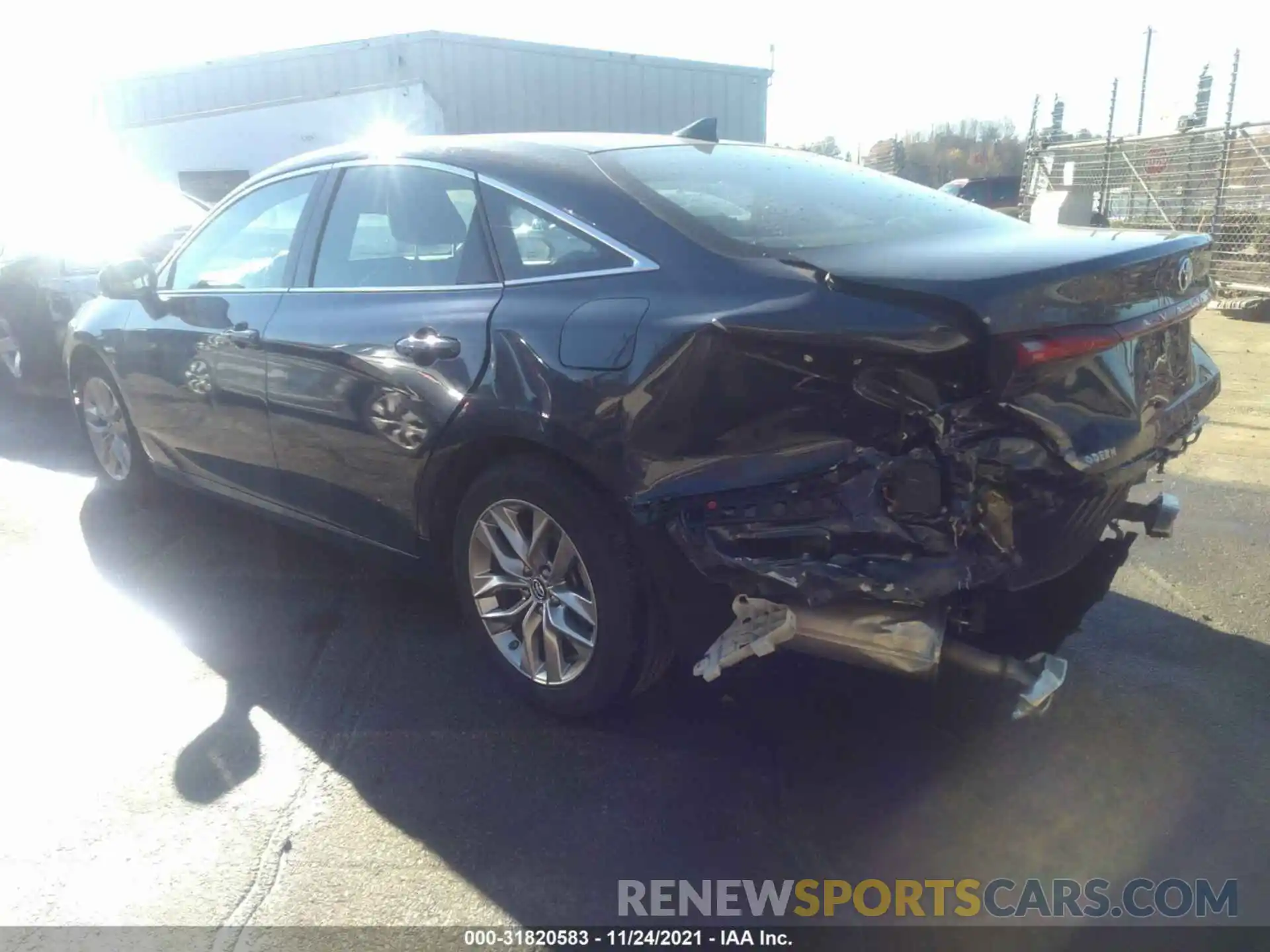 6 Photograph of a damaged car 4T1BZ1FB9KU008909 TOYOTA AVALON 2019