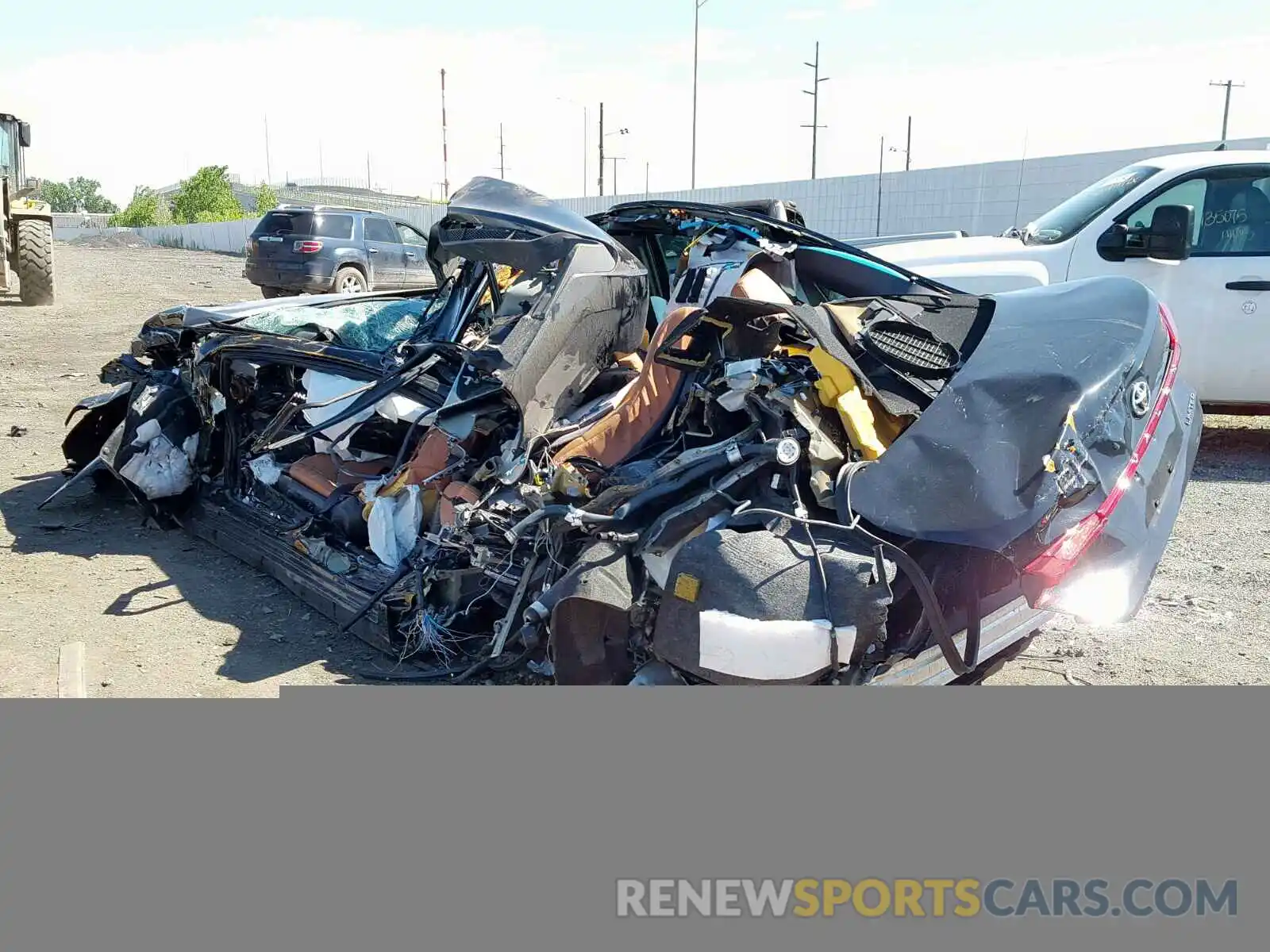 3 Photograph of a damaged car 4T1BZ1FB9KU009882 TOYOTA AVALON 2019