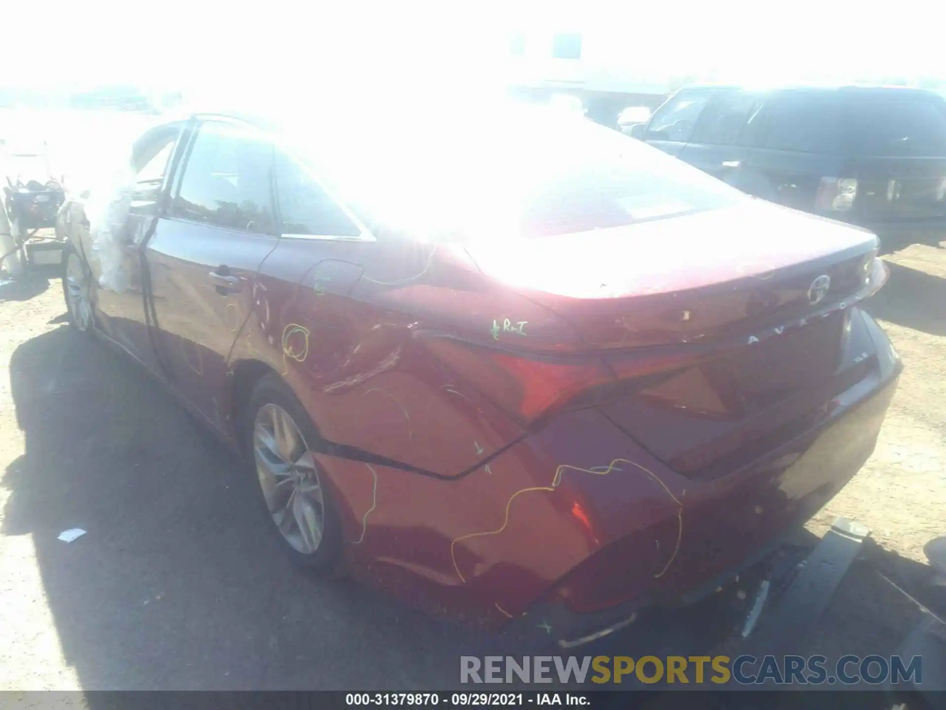 3 Photograph of a damaged car 4T1BZ1FB9KU010014 TOYOTA AVALON 2019