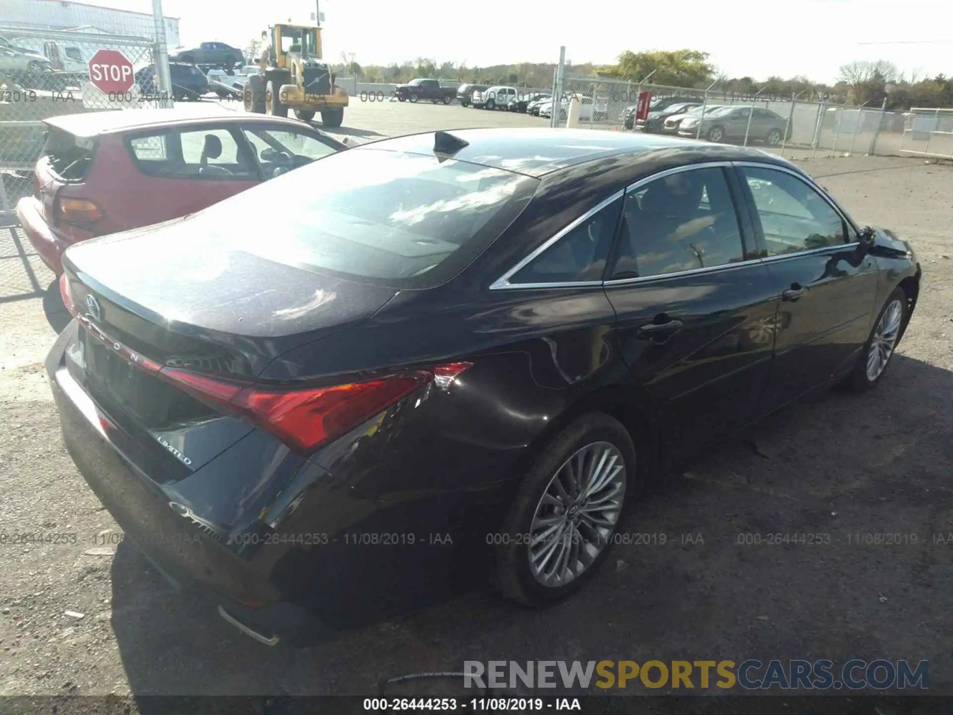 4 Photograph of a damaged car 4T1BZ1FB9KU012992 TOYOTA AVALON 2019